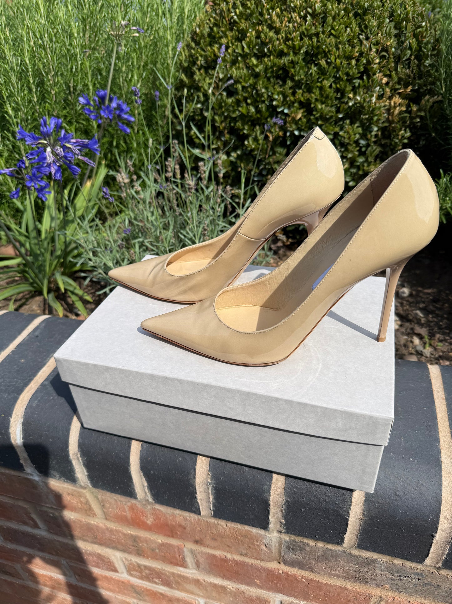 Jimmy Choo Nude Leather Pointed Toe Heels – UK 6 (EU 39)