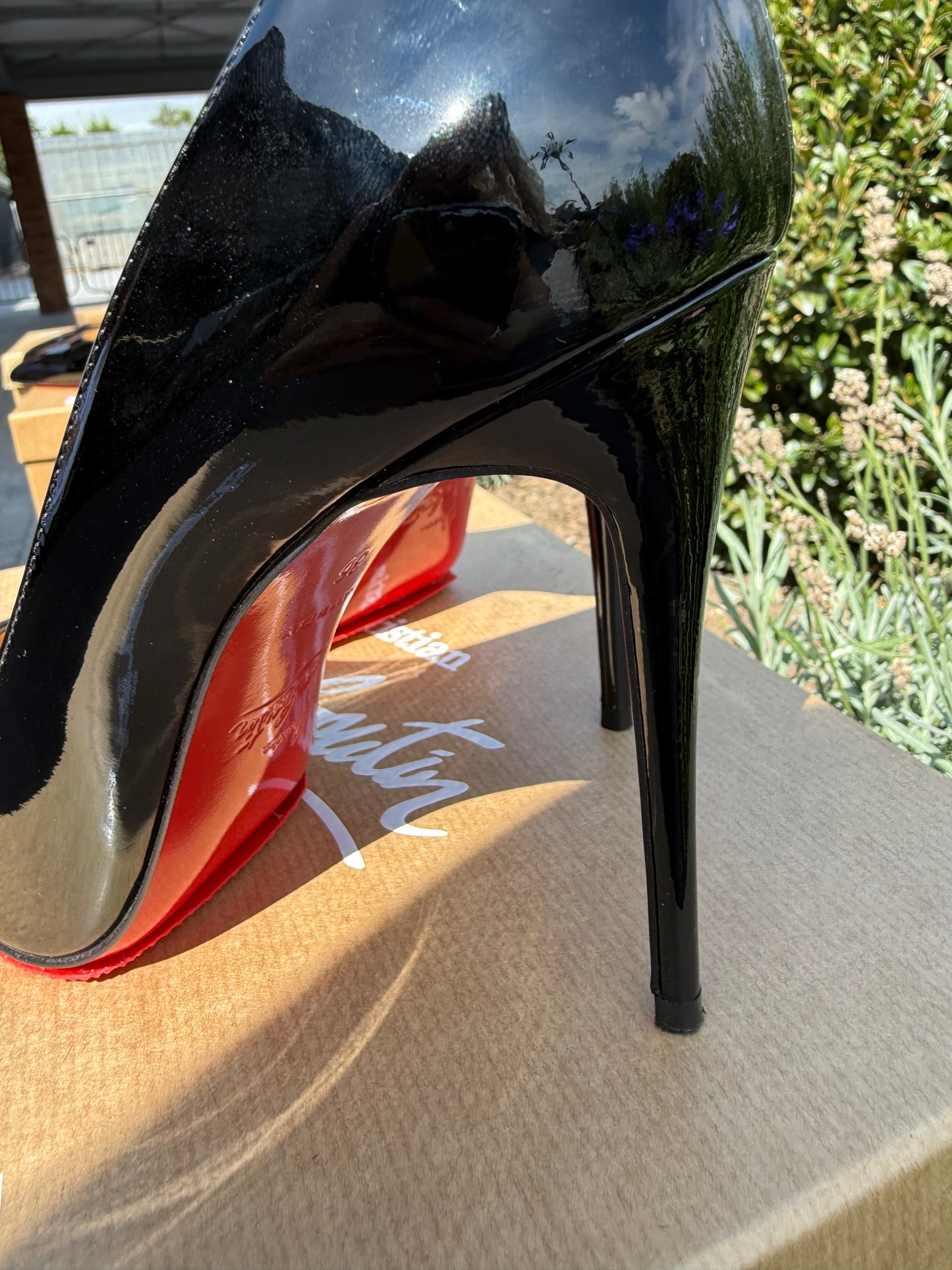Christian Louboutin Black Patent So Kate Heels – UK 3