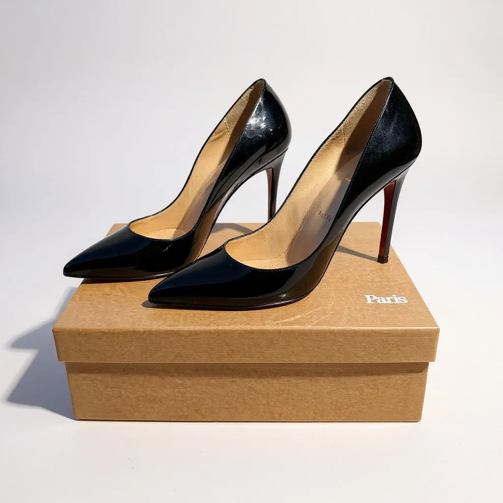 Christian Louboutin Black Patent So Kate Heels – UK 3