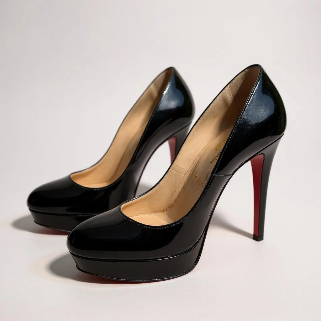 Christian Louboutin Black Patent Platform Pumps – UK 4.5 (EU 37.5)