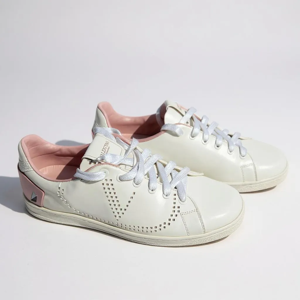 Valentino Garavani Rockstud White & Pink Sneakers – UK 5.5 (EU 38.5)