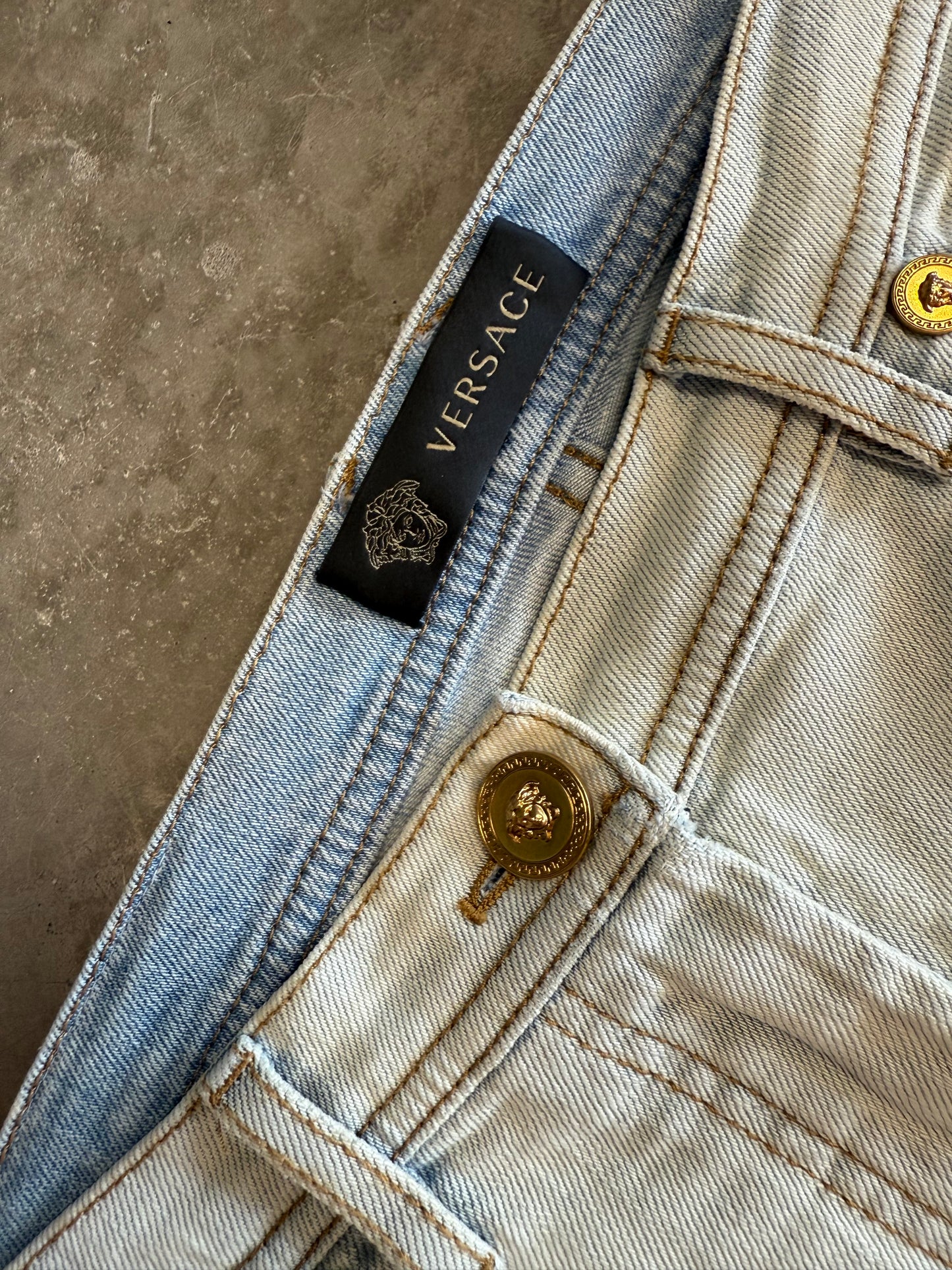 Versace jeans in size 28