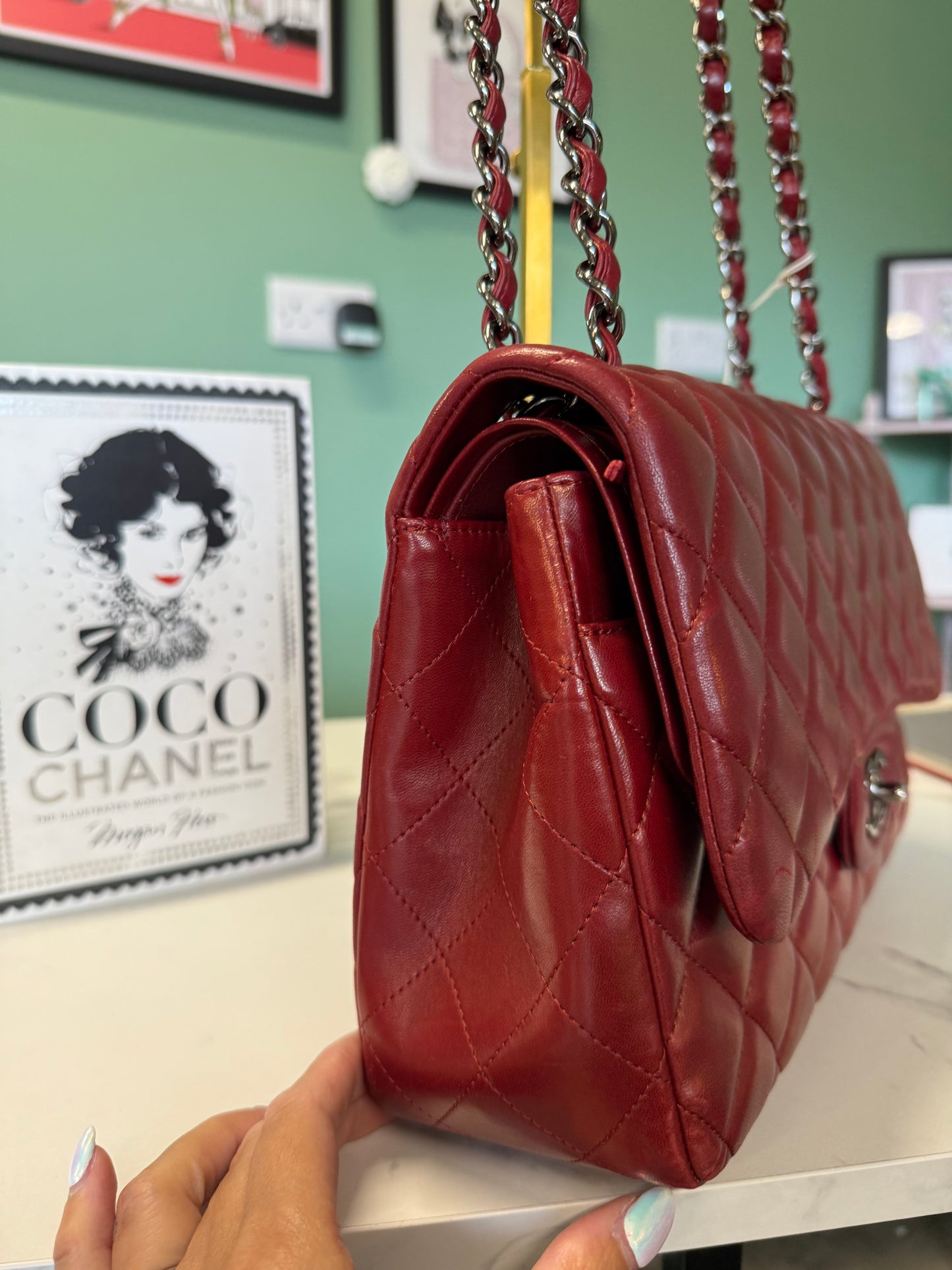 Chanel Classic Flap Jumbo – Burgundy Quilted Lambskin Leather
