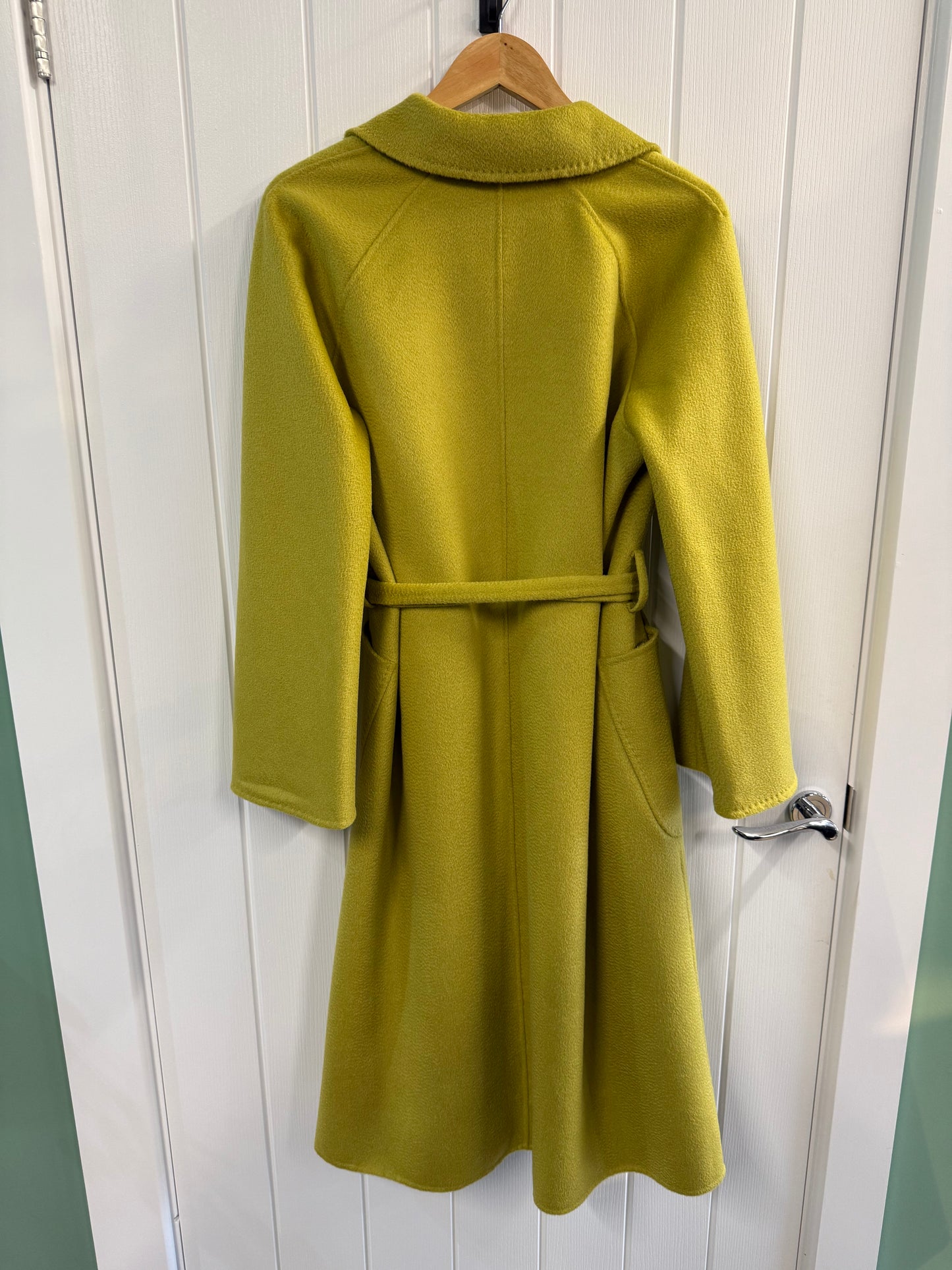 Tutussie Cashmere & Merino Wool Coat – Size Medium