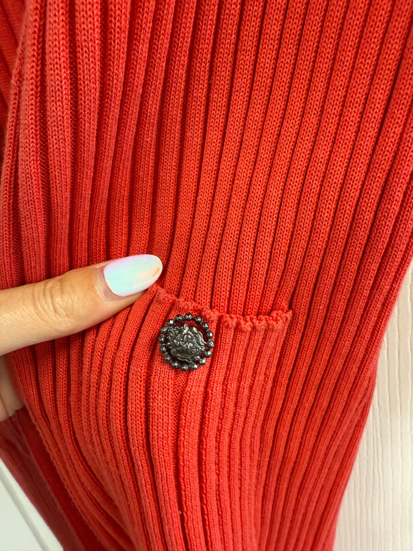 Chanel Red Ribbed Knit Cardigan Dress – FR40 (UK 12)