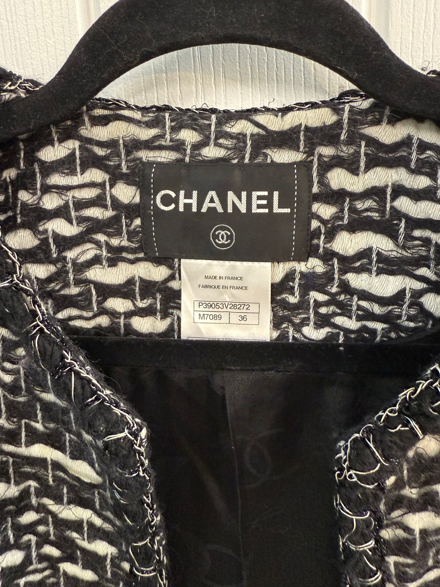 Chanel Monochrome Tweed Jacket – FR36 (UK 8)