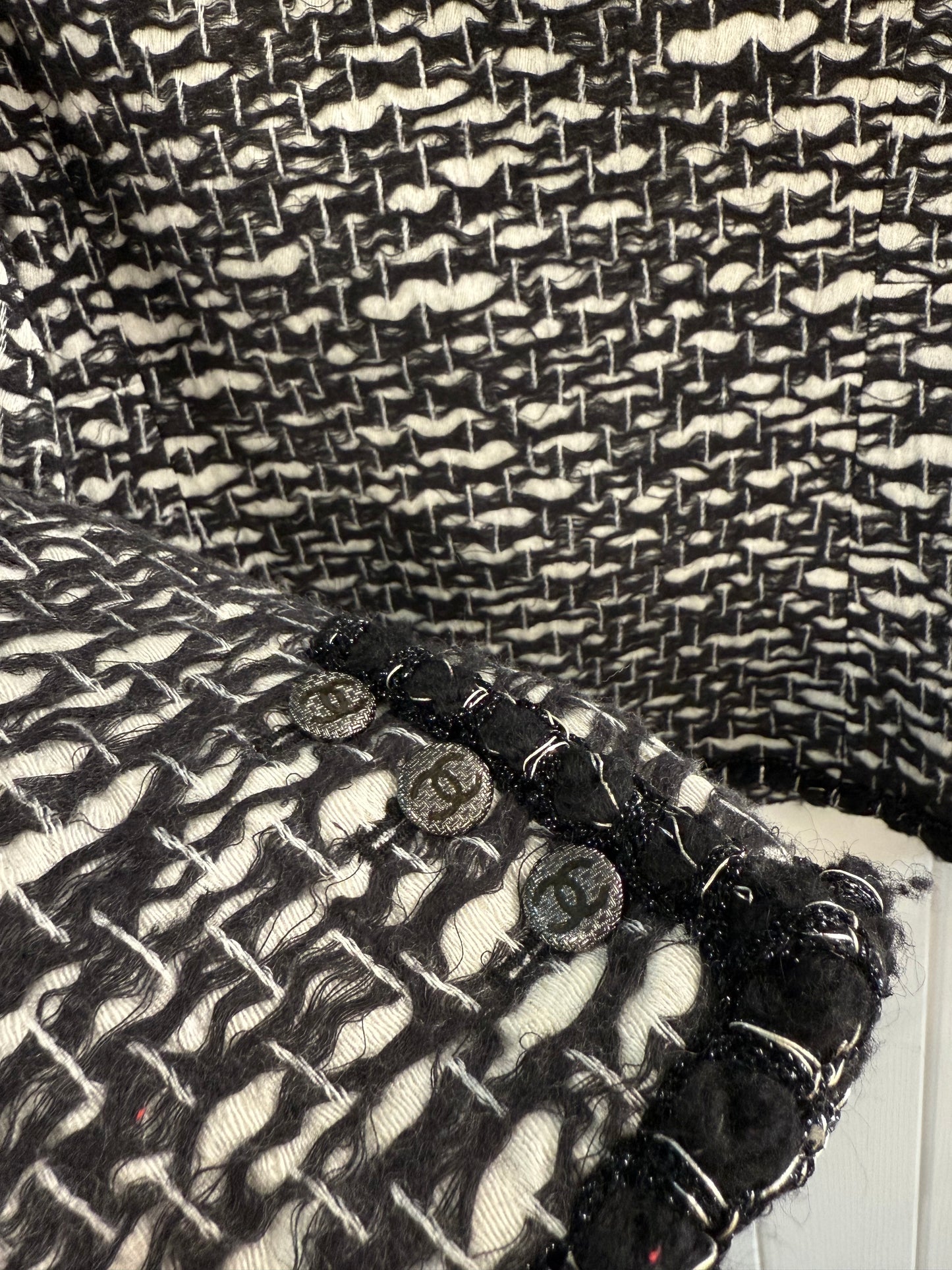 Chanel Monochrome Tweed Jacket – FR36 (UK 8)