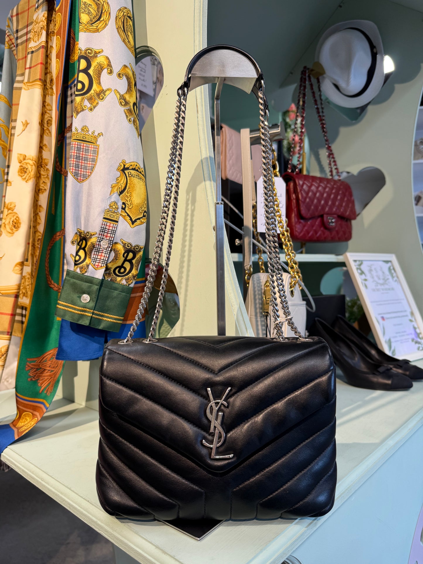 Saint Laurent Loulou small Shoulder Bag – Black Leather