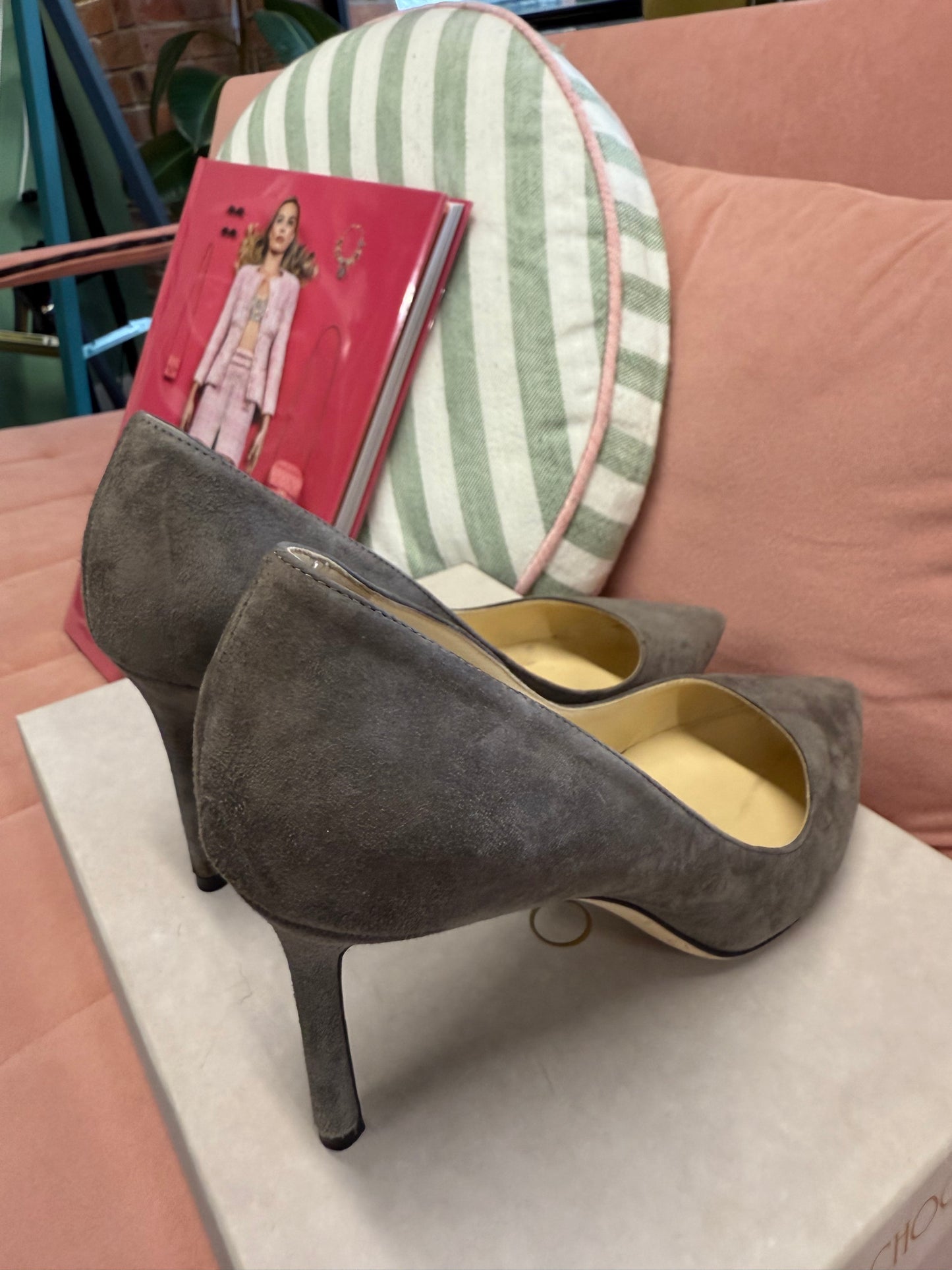 Jimmy Choo Grey Suede Pointed-Toe Heels in UK 5.
