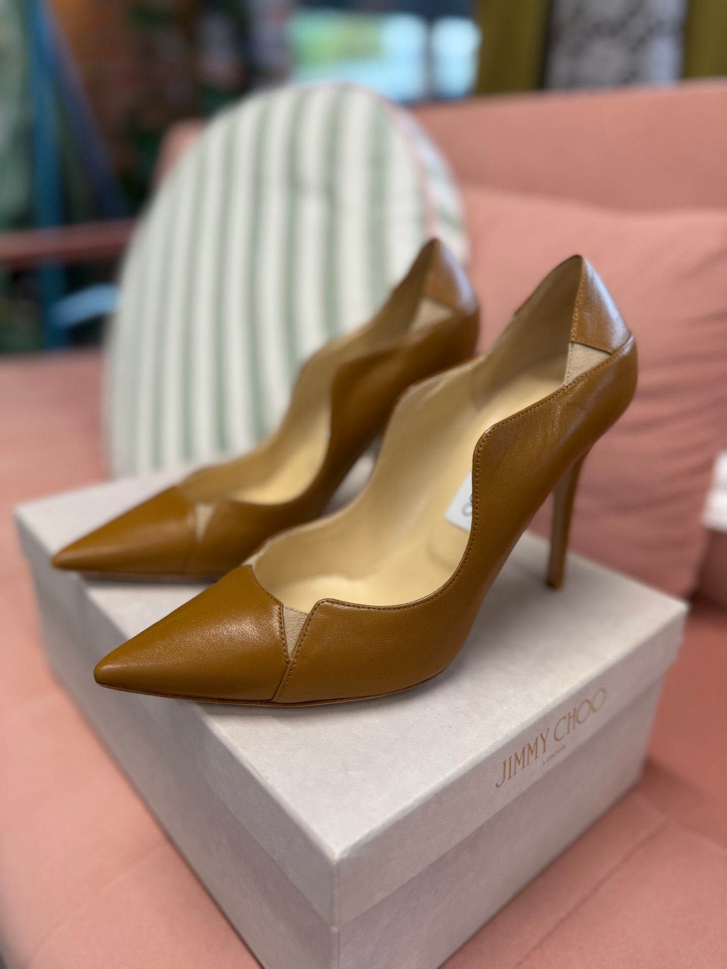 Jimmy Choo Tan Leather Pumps – UK 5