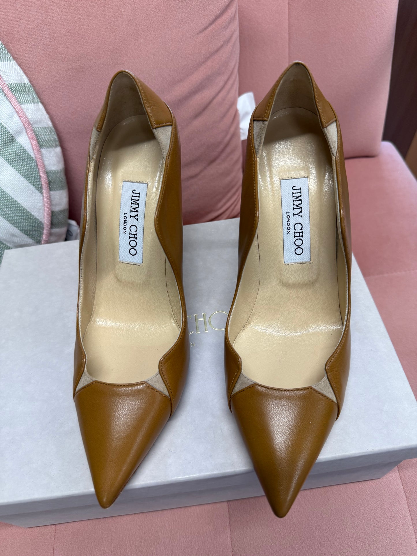 Jimmy Choo Tan Leather Pumps – UK 5