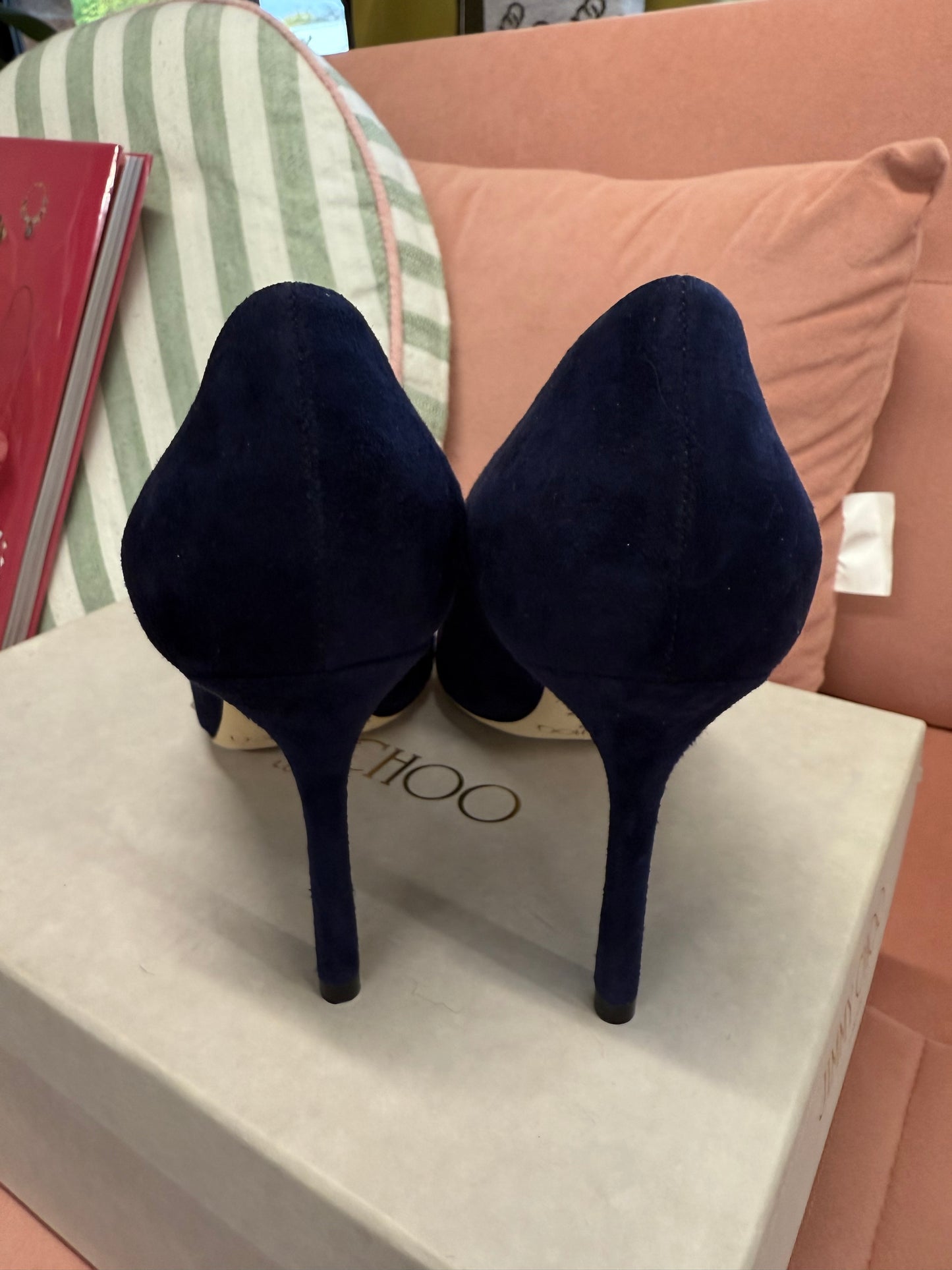 Jimmy Choo Navy Suede Pumps – UK 5
