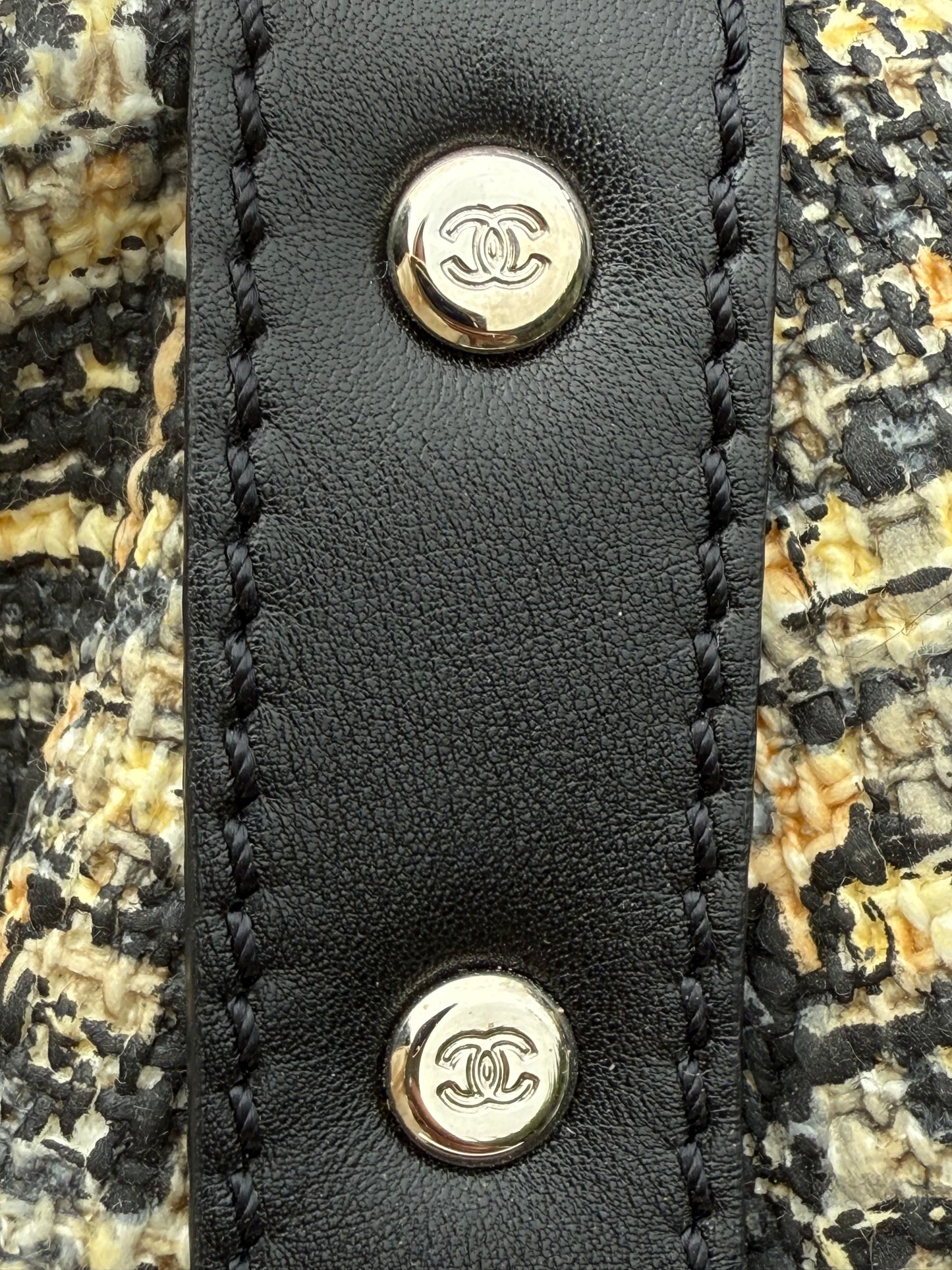 Chanel Tweed and Leather Shoulder Bag