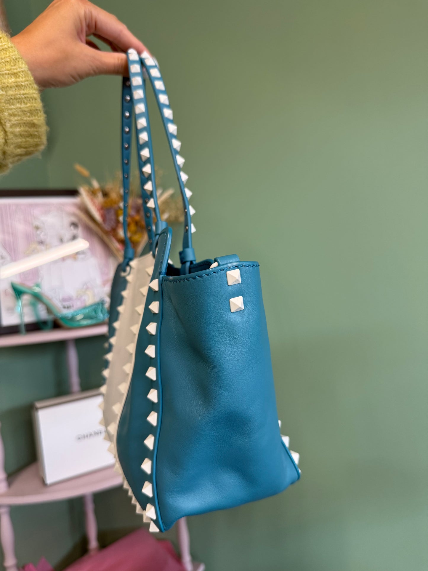 Valentino Garavani Rockstud Tote Bag in Blue and White Leather