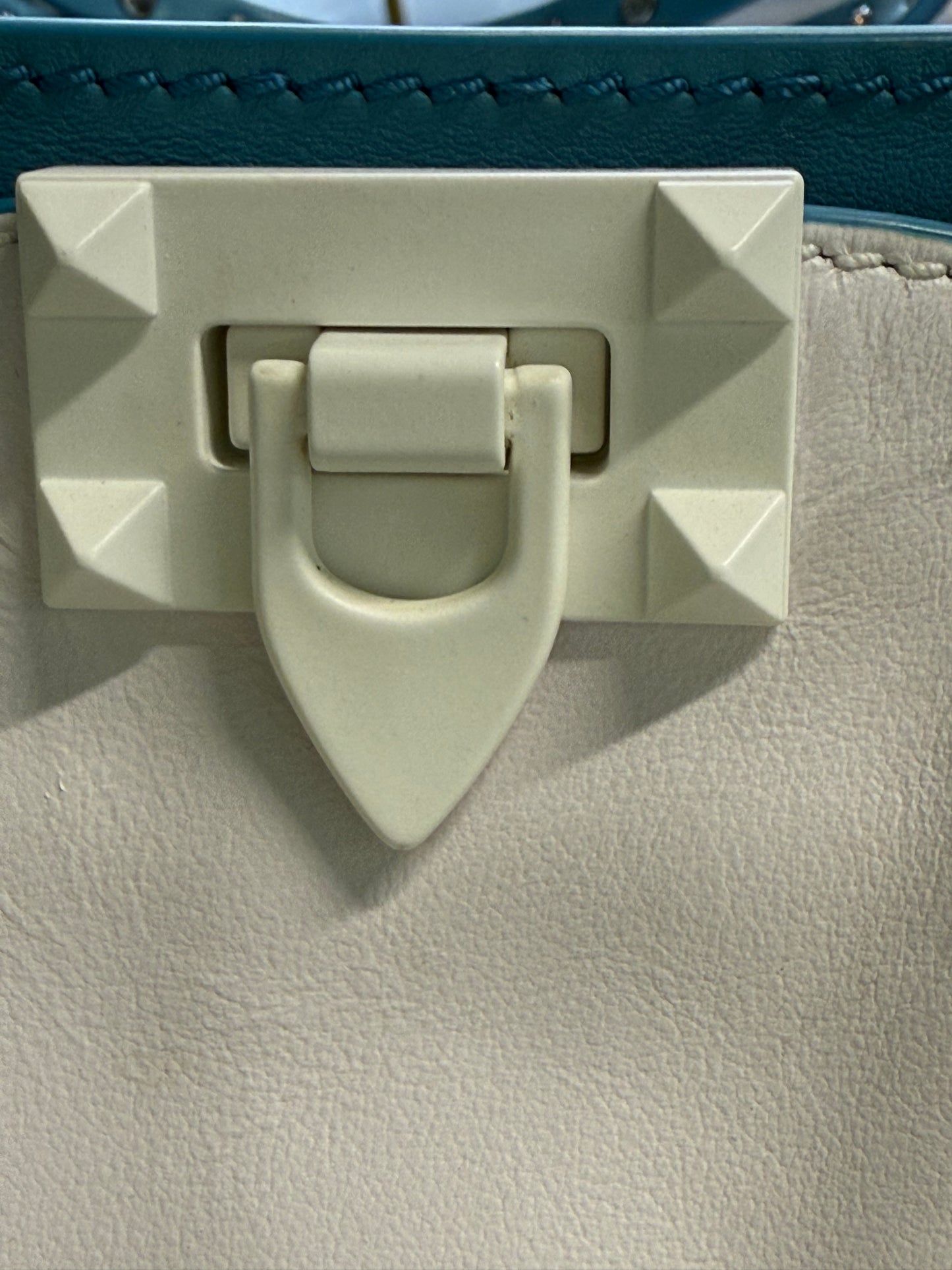 Valentino Garavani Rockstud Tote Bag in Blue and White Leather