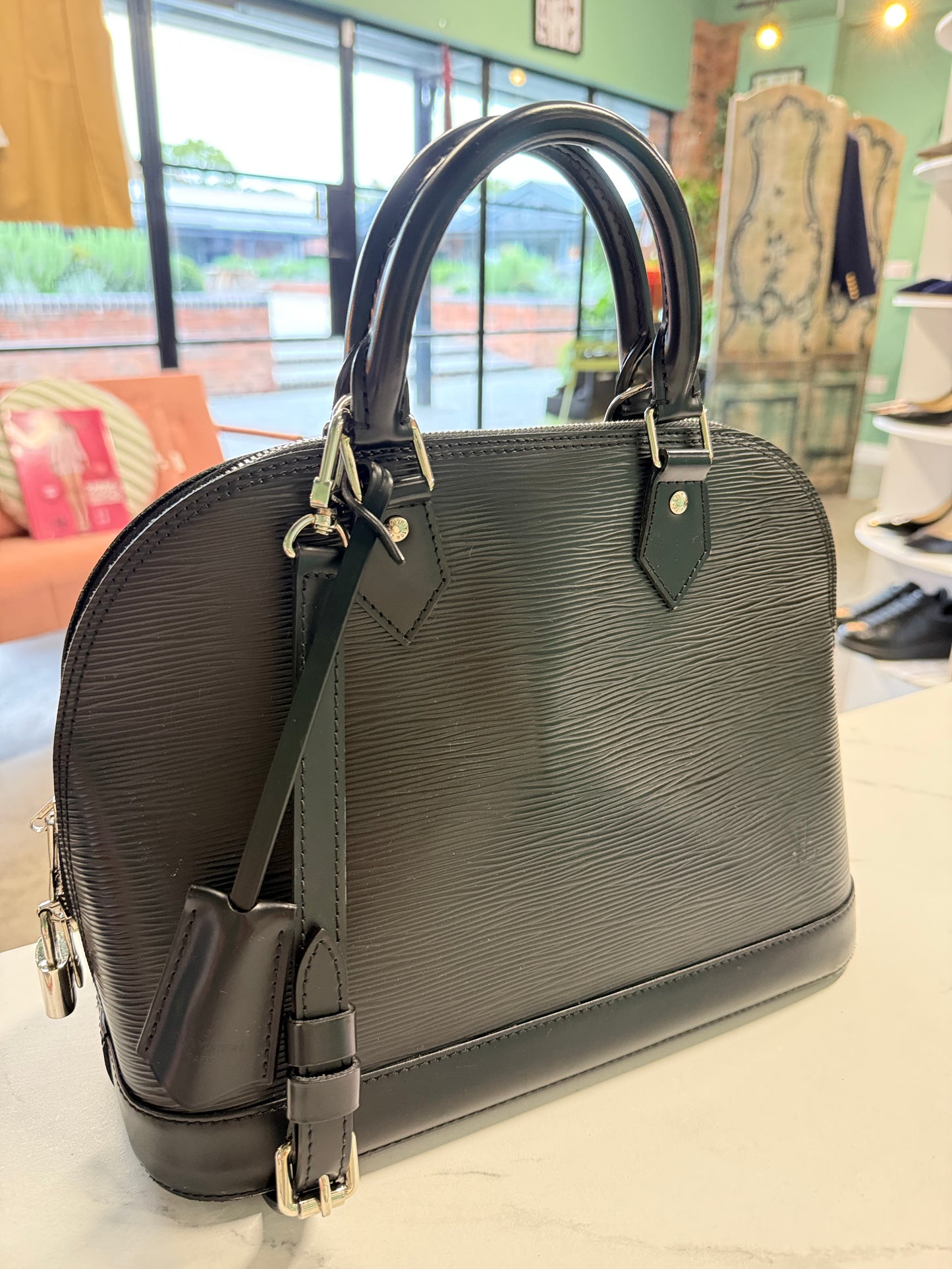 Louis Vuitton Alma PM in Black Epi Leather