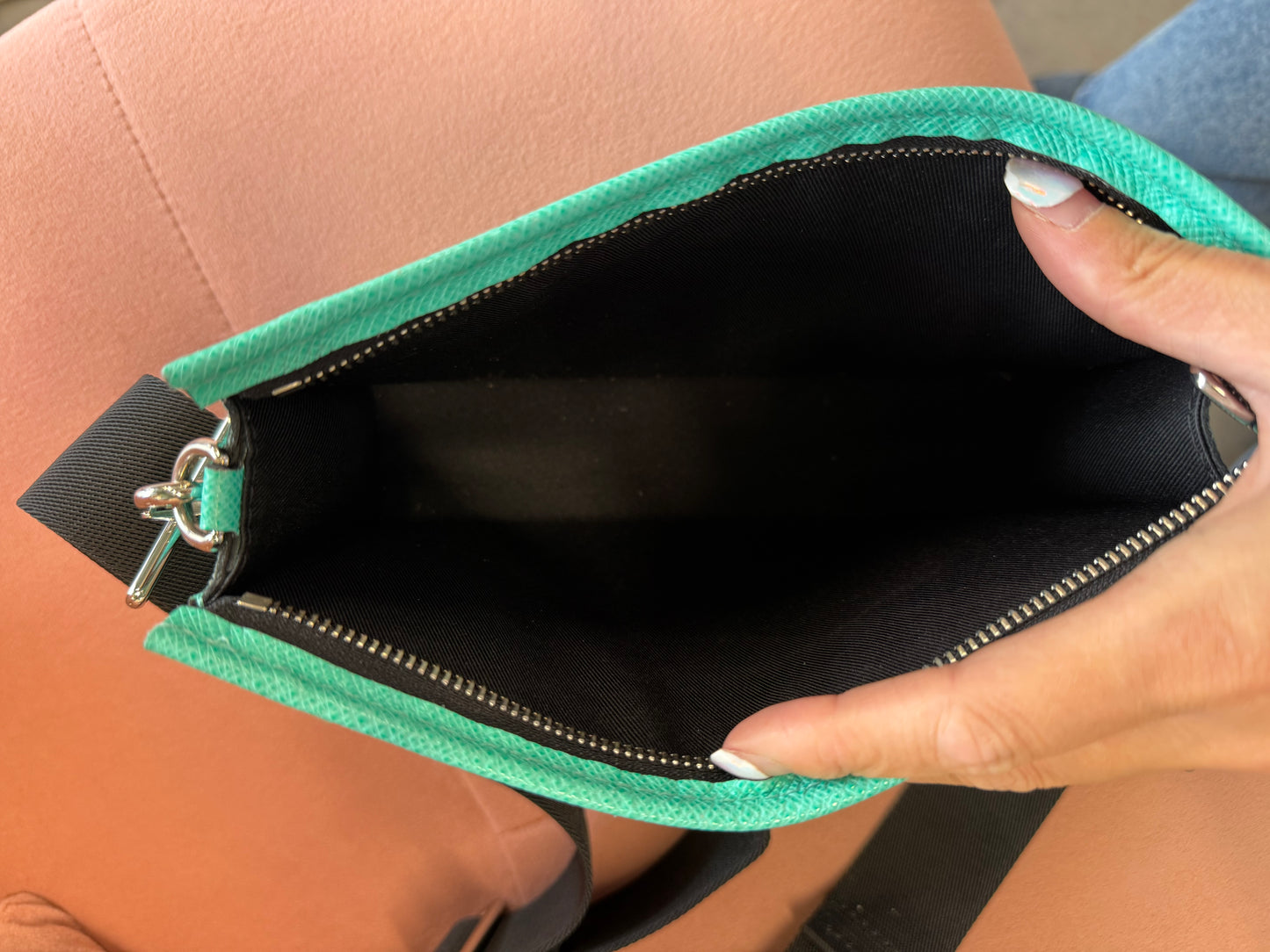 Louis Vuitton Taiga Gaston Wearable Wallet Crossbody in Turquoise Monogram