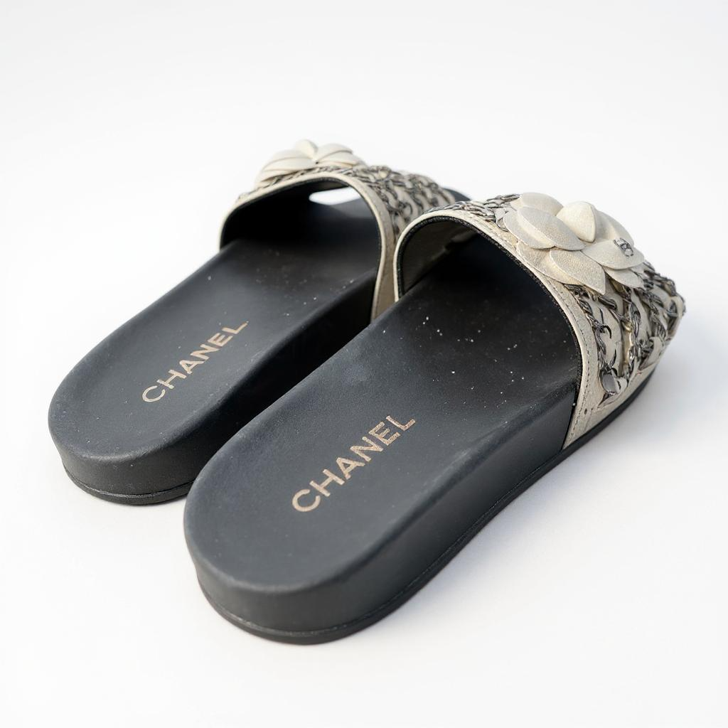 CHANEL Camellia Chain Slides – UK 5