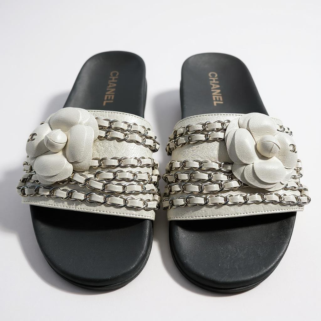 CHANEL Camellia Chain Slides – UK 5