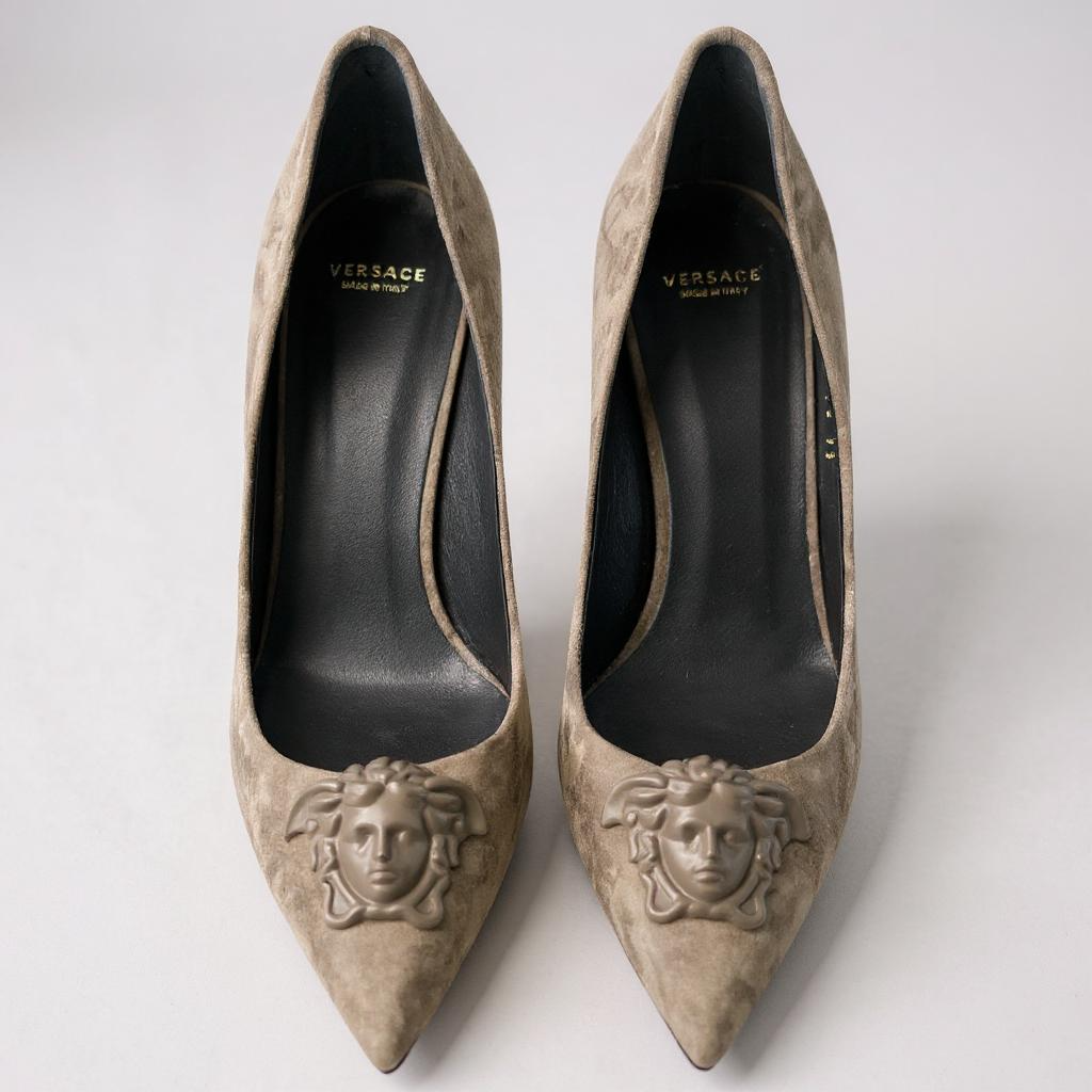 Versace suede 3D Medusa UK6