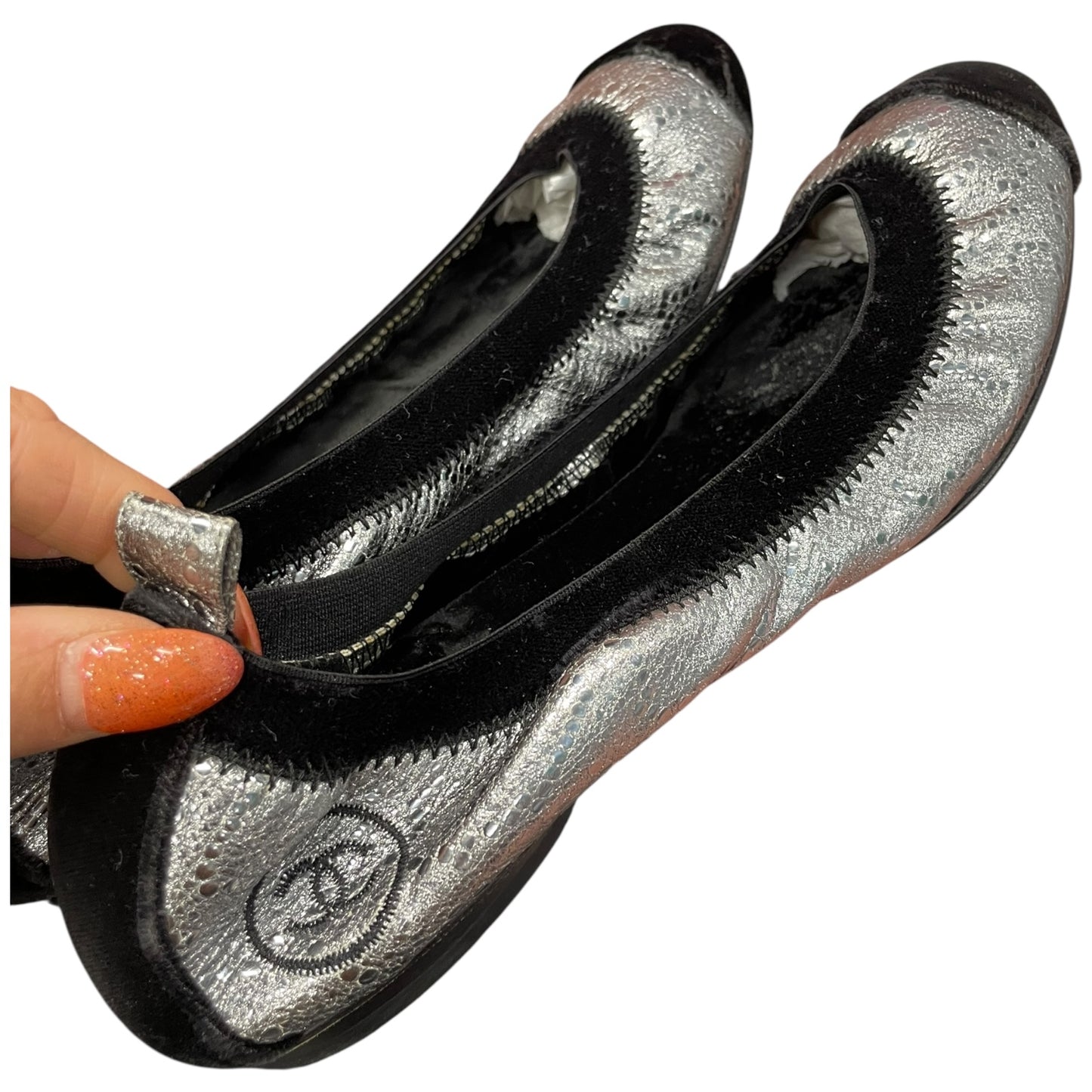 Chanel Metallic Silver & Black Ballet Flats – UK 6 (EU 39)