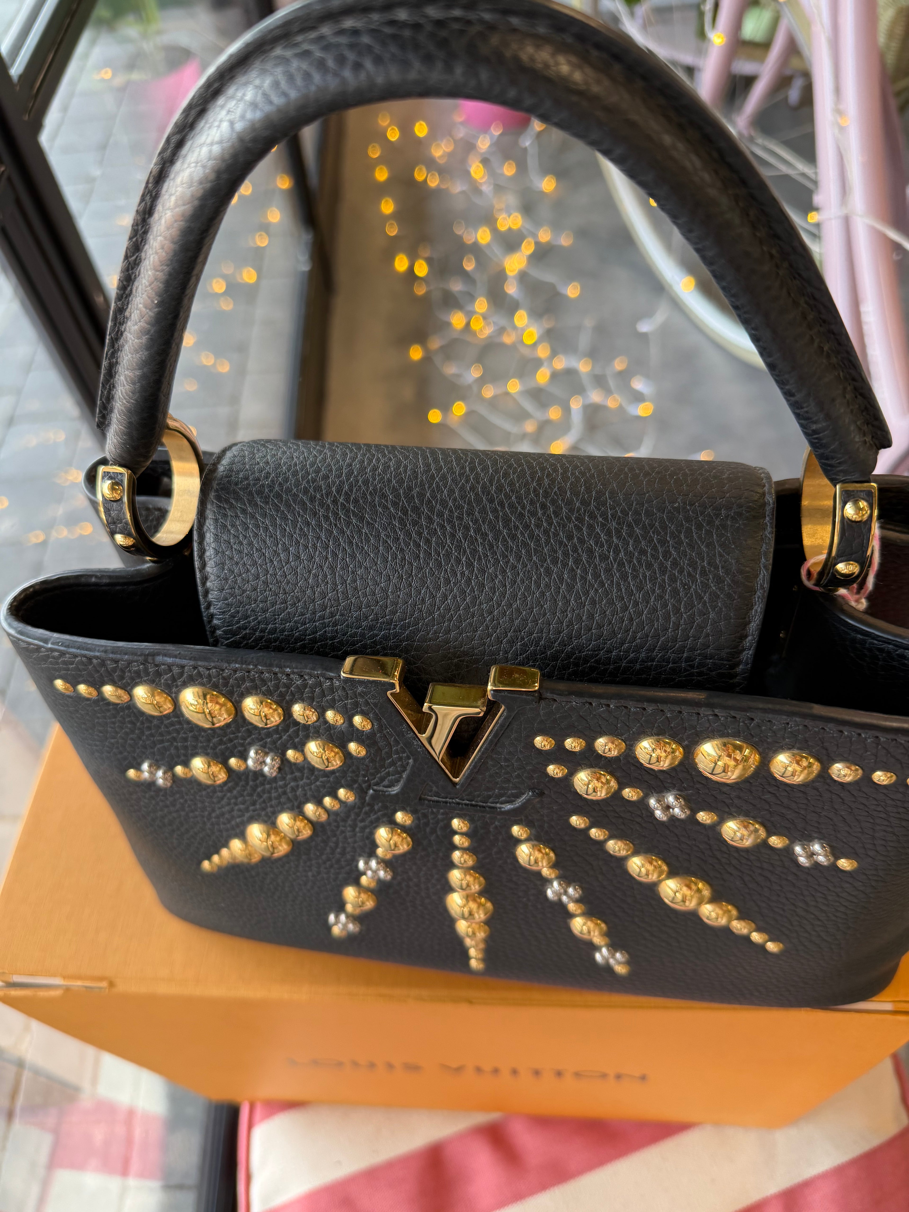 Louis Vuitton Capucines MM Stud