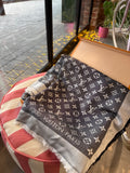 Louis Vuitton Scarf with box