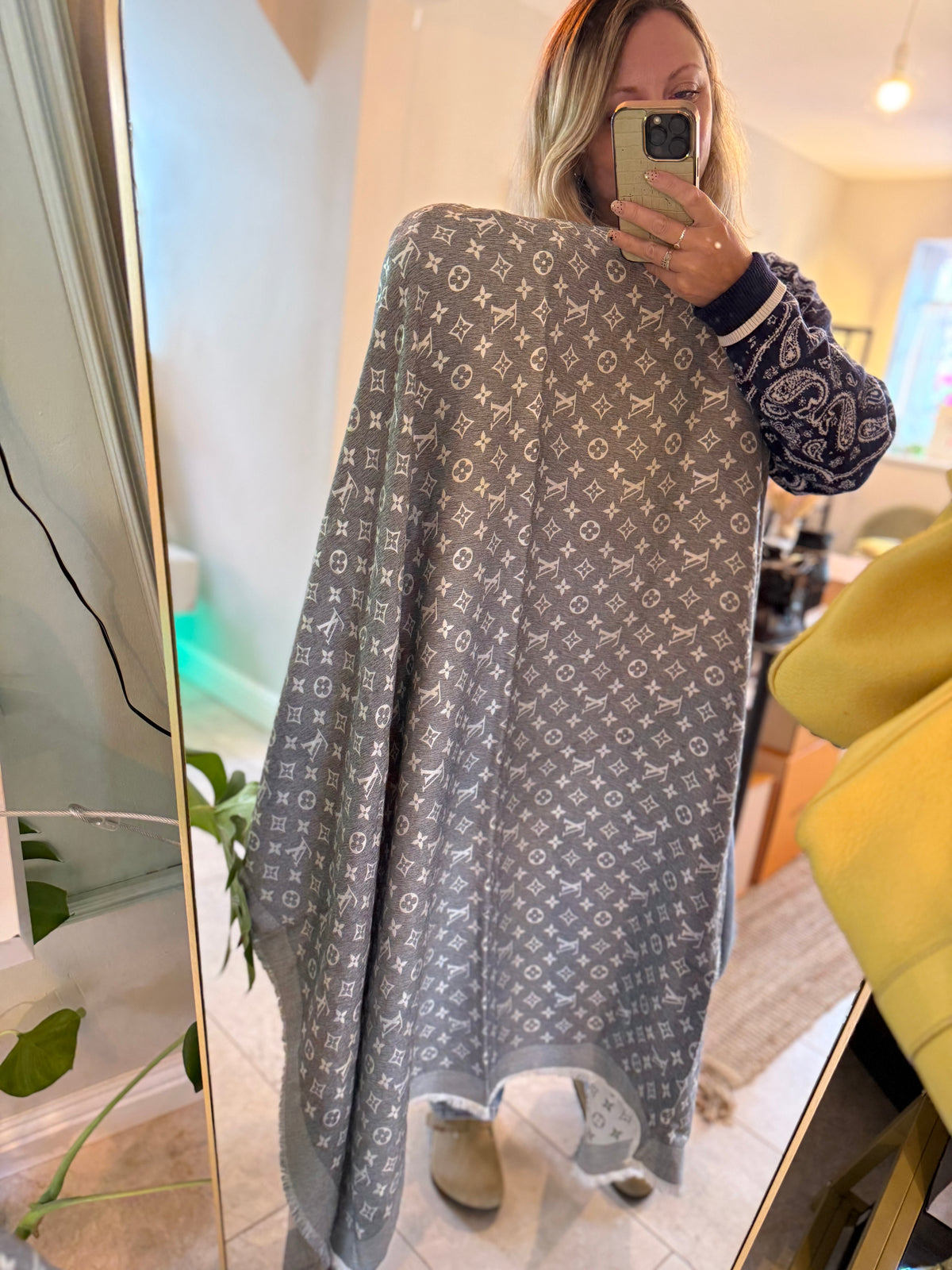 Louis Vuitton XL Scarf