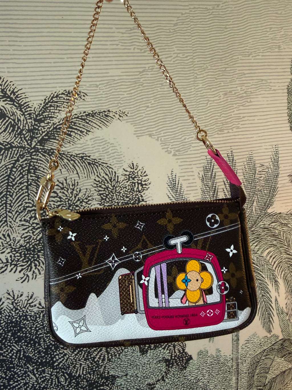 Louis Vuitton mini Pochette - Vivienne Courchevel - RARE 2019