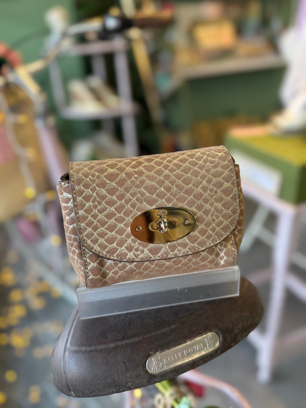Mulberry Mini Lily