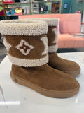 Louis Vuitton Cosygram Shearling Boot UK7