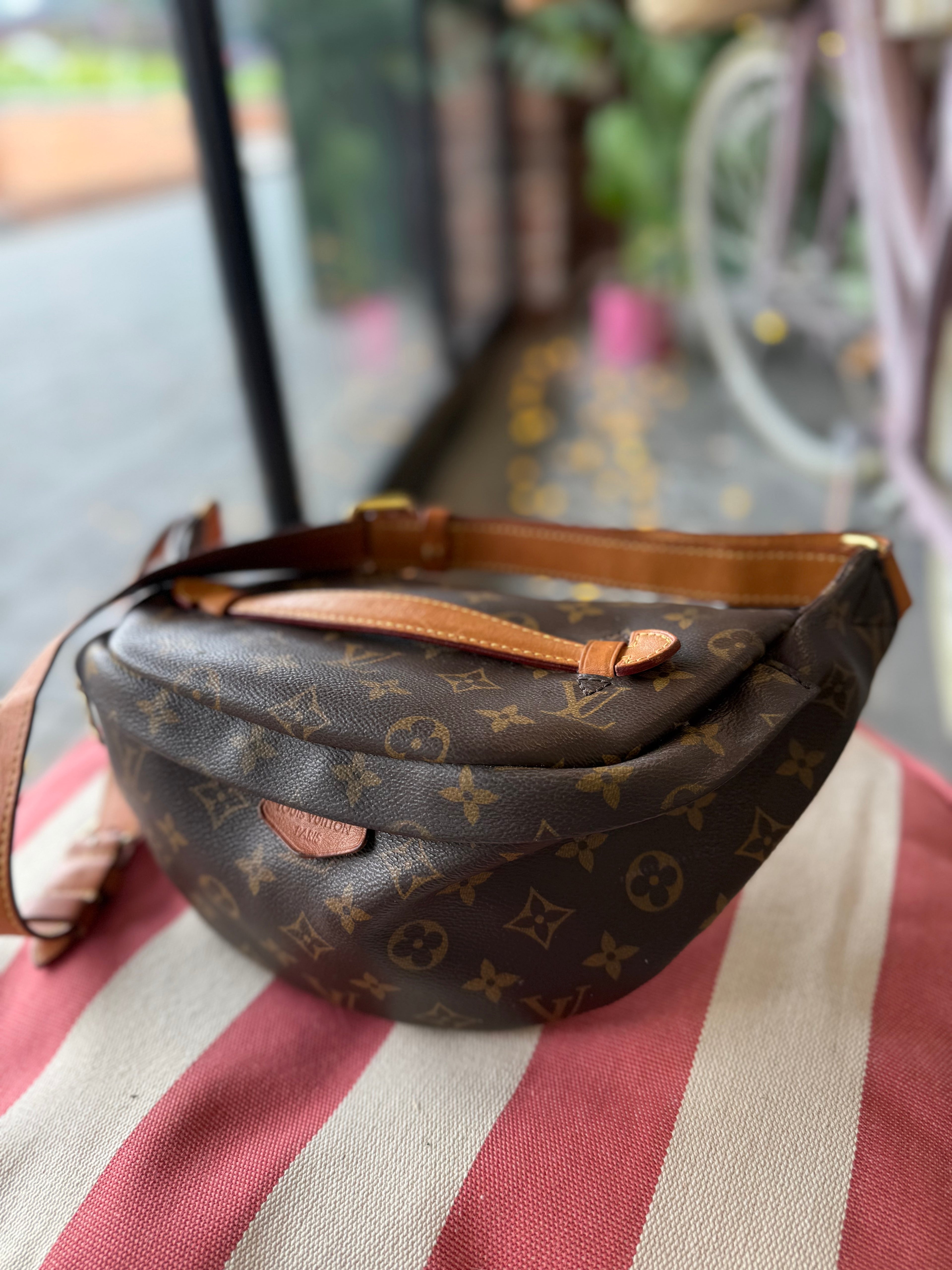 Louis Vuitton Bumbag