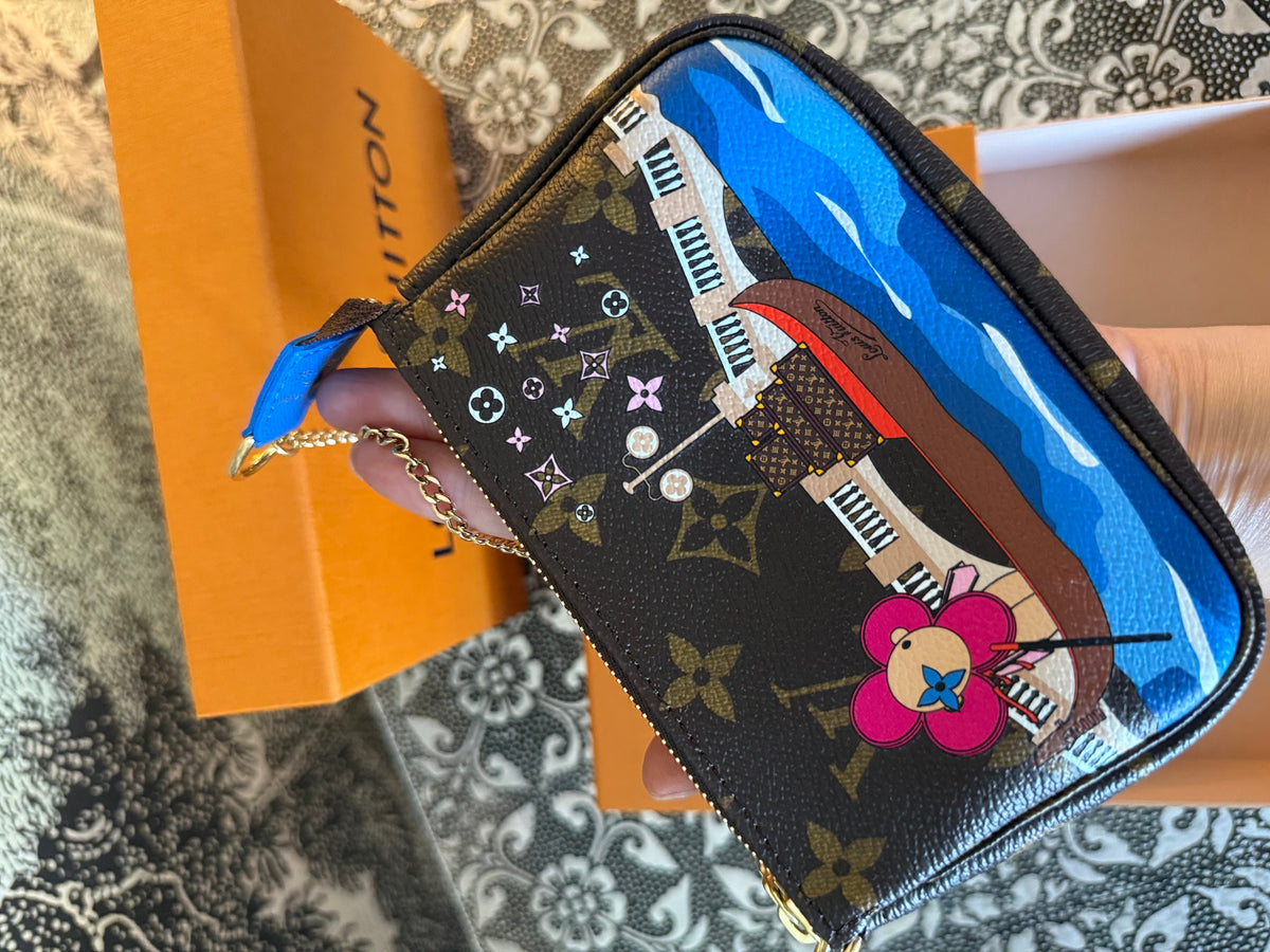 Louis Vuitton - Christmas Animation Vivienne Gondola