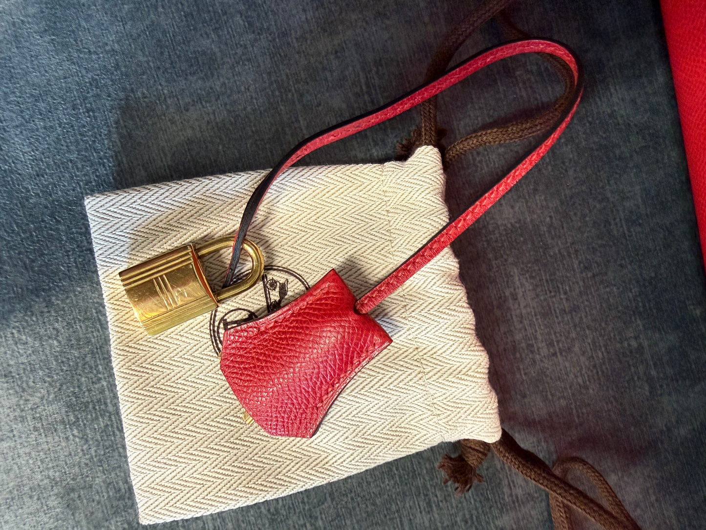 Hermès Kelly 32 Retourne in Rouge H – 1990