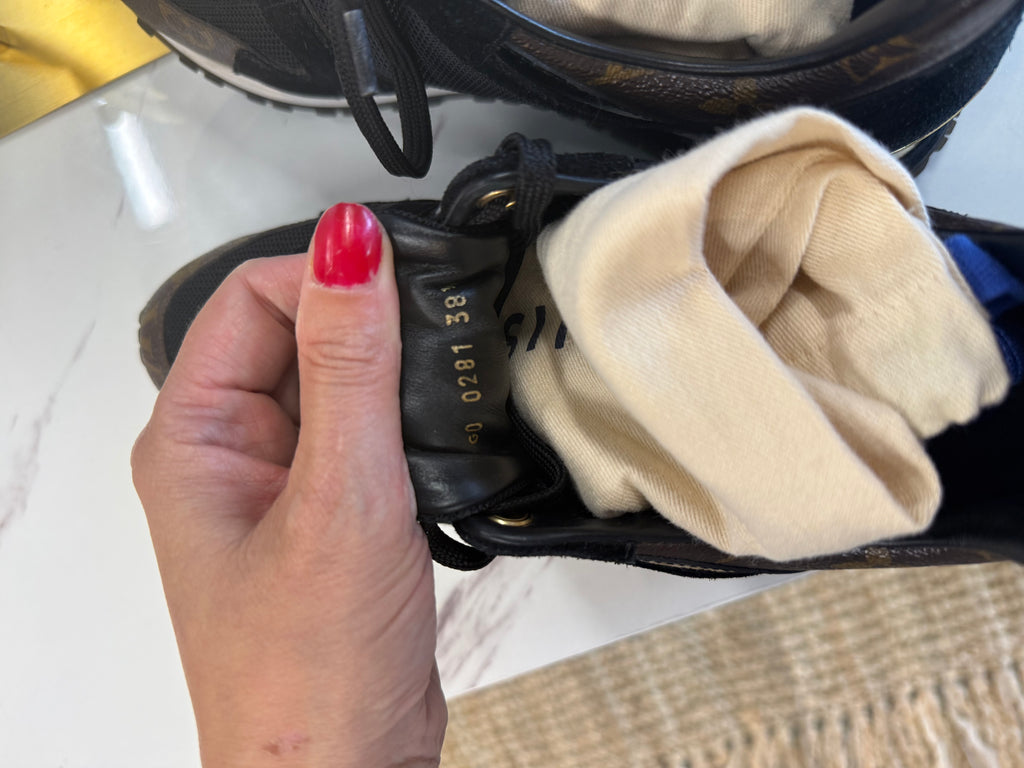 Louis Vuitton Runaway Trainer uk38.5