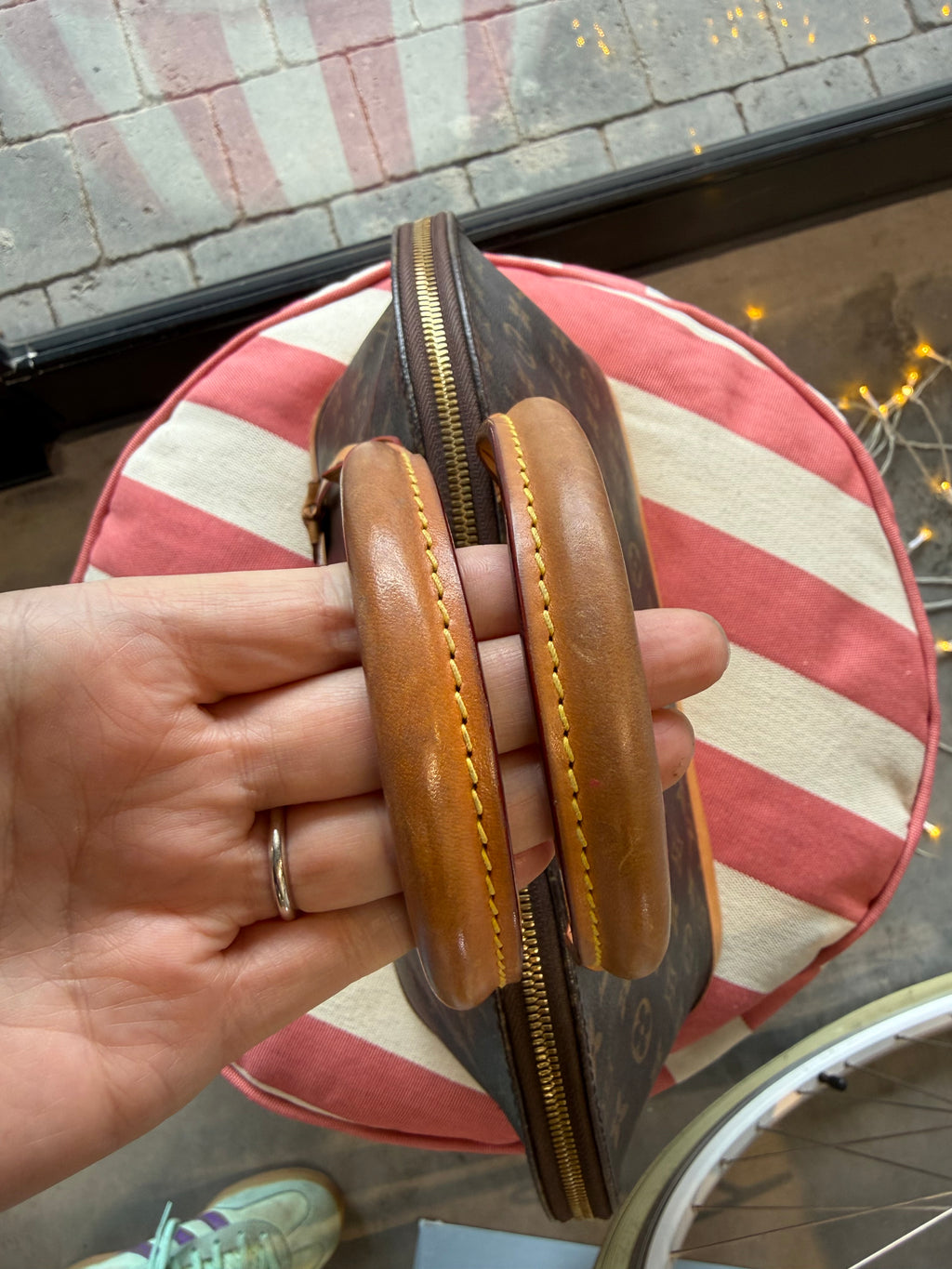 Louis Vuitton Alma PM