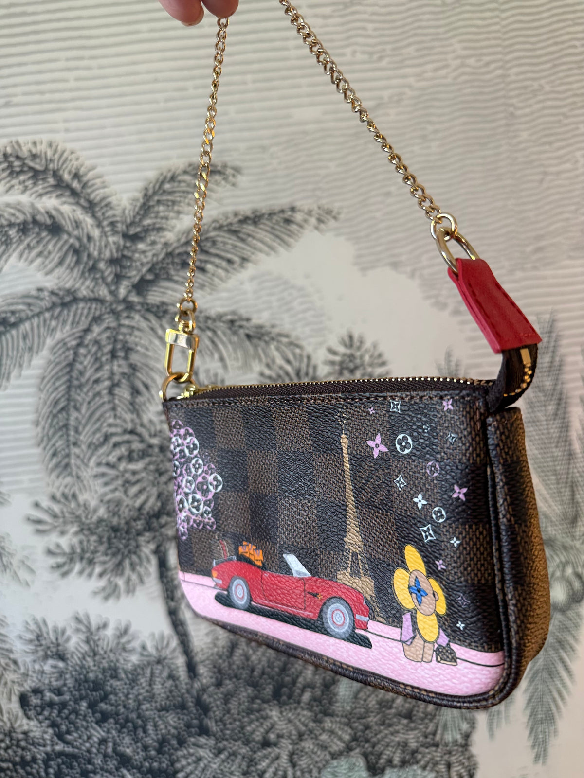 Louis Vuitton Vivienne Christmas Animation Paris Mini Pochette