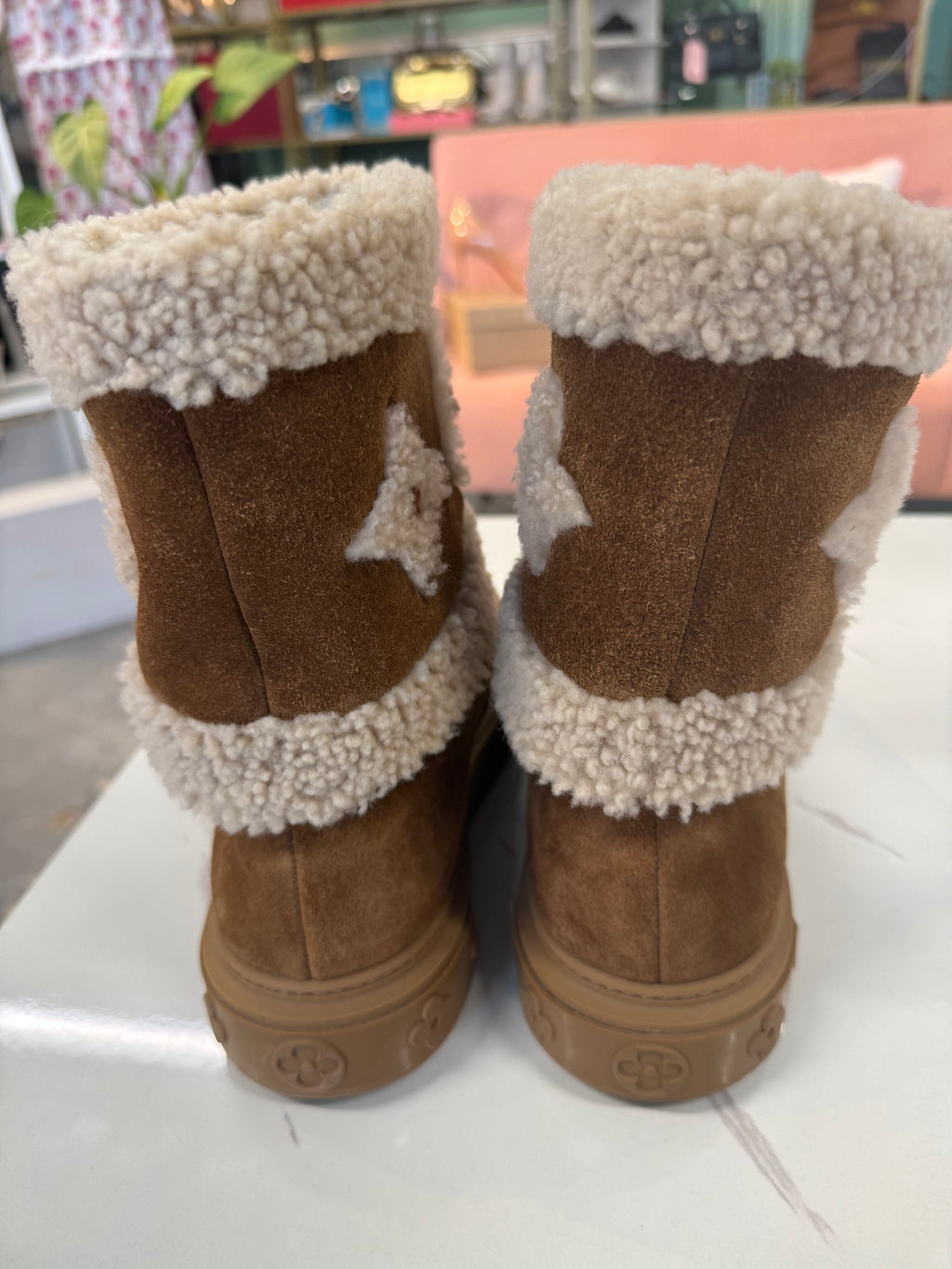 Louis Vuitton Cosygram Shearling Boot UK7