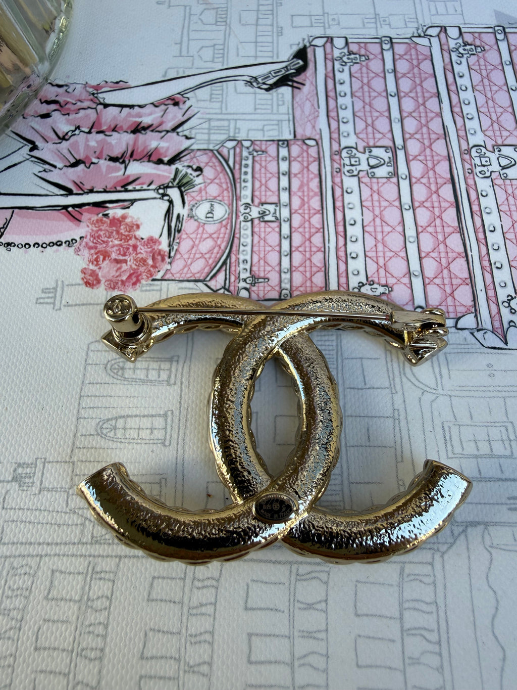 Chanel CC pearl & crystal brooch