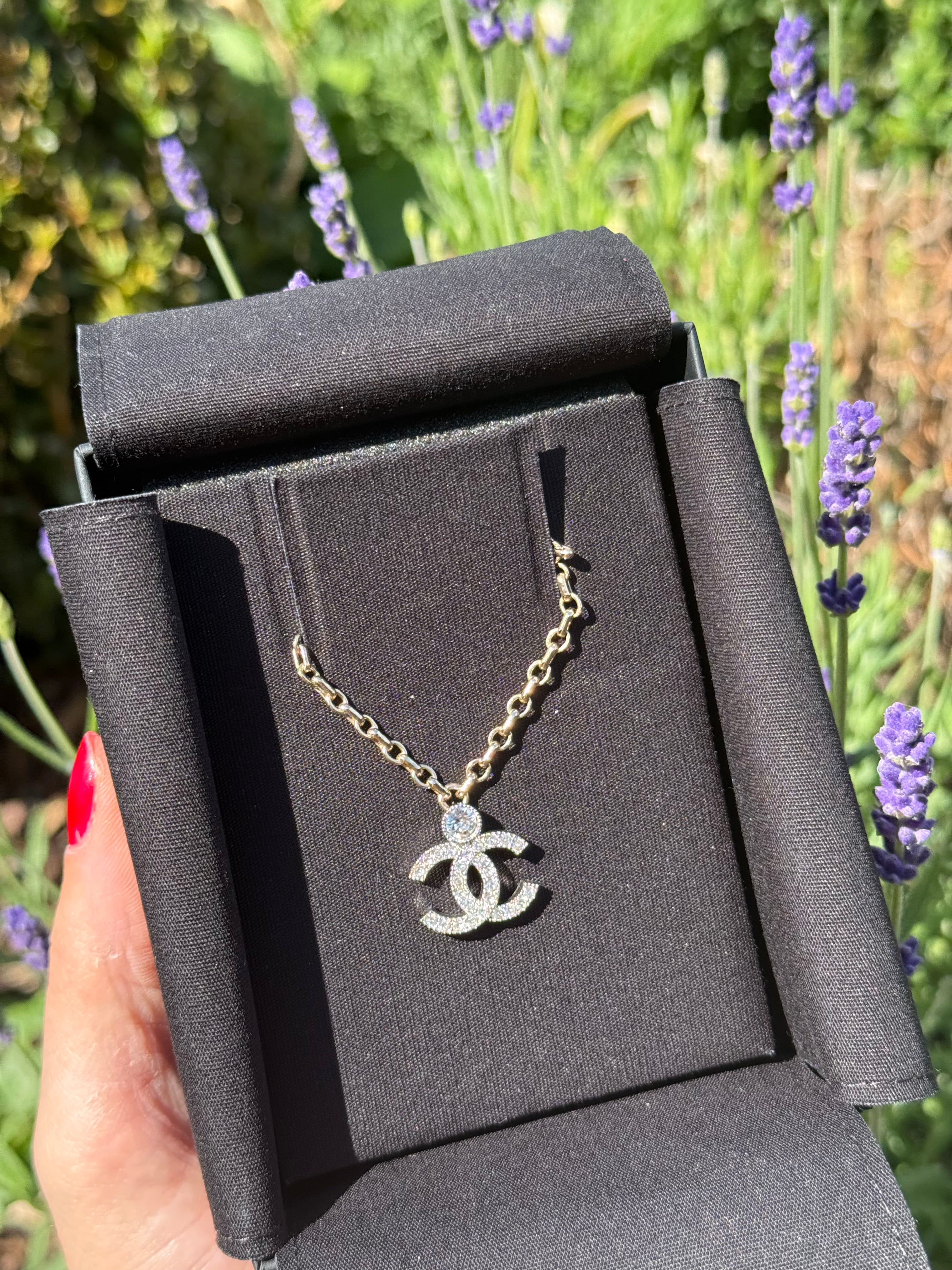 Chanel CC logo necklace