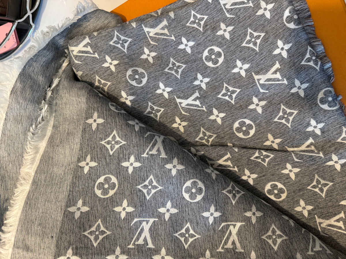 Louis Vuitton XL Scarf