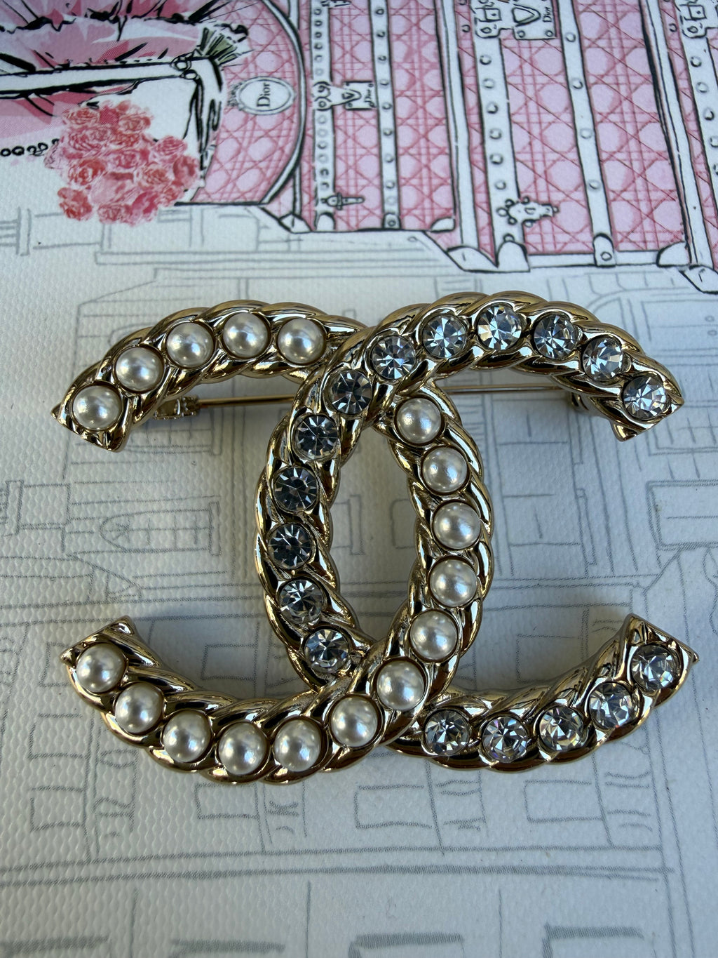Chanel CC pearl & crystal brooch