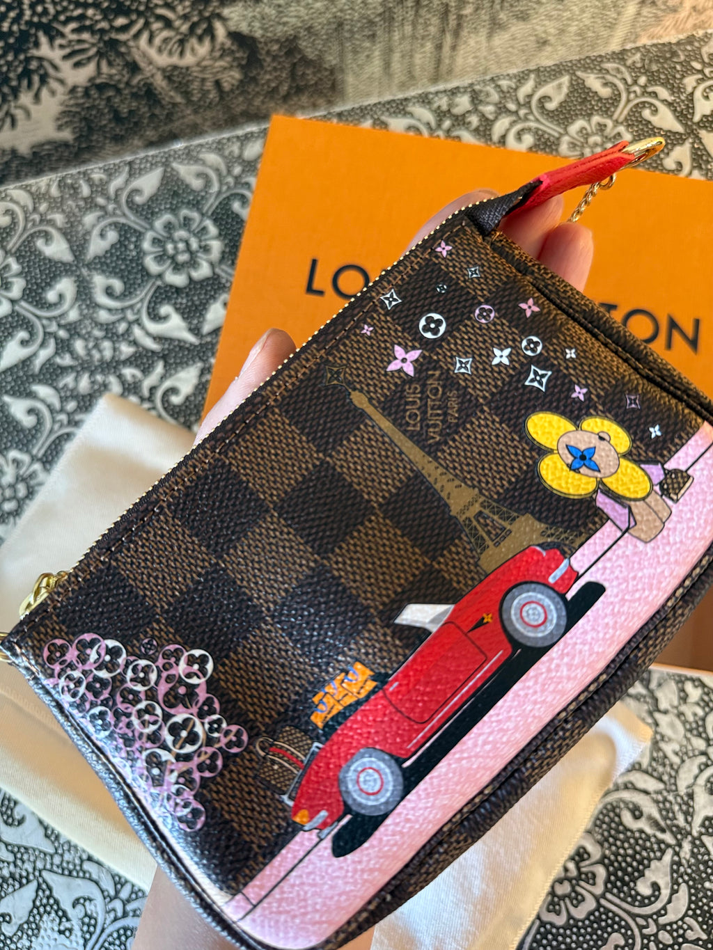 Louis Vuitton Vivienne Christmas Animation Paris Mini Pochette