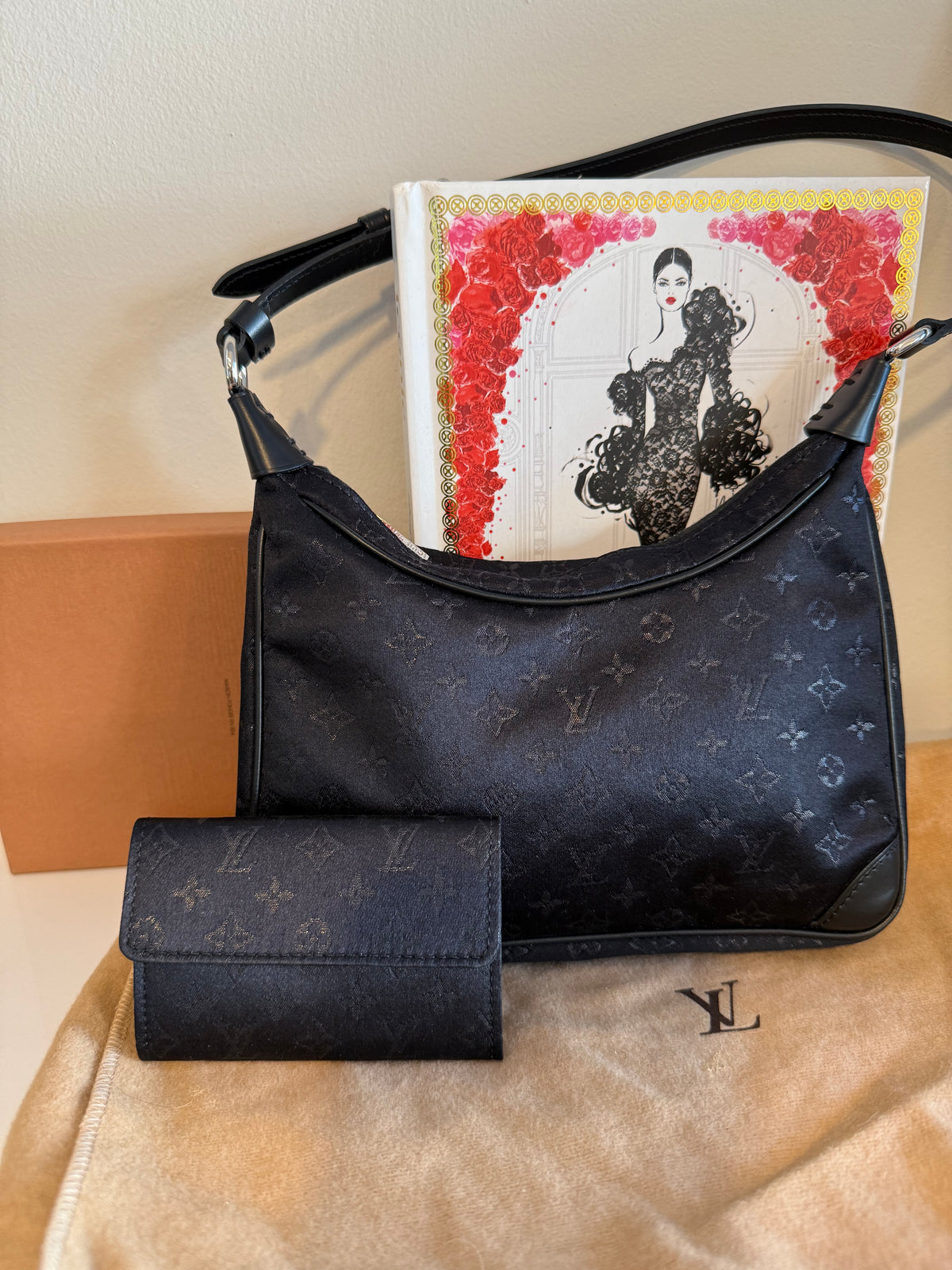 Louis Vuitton Mini Lin shoulder bag with purse set