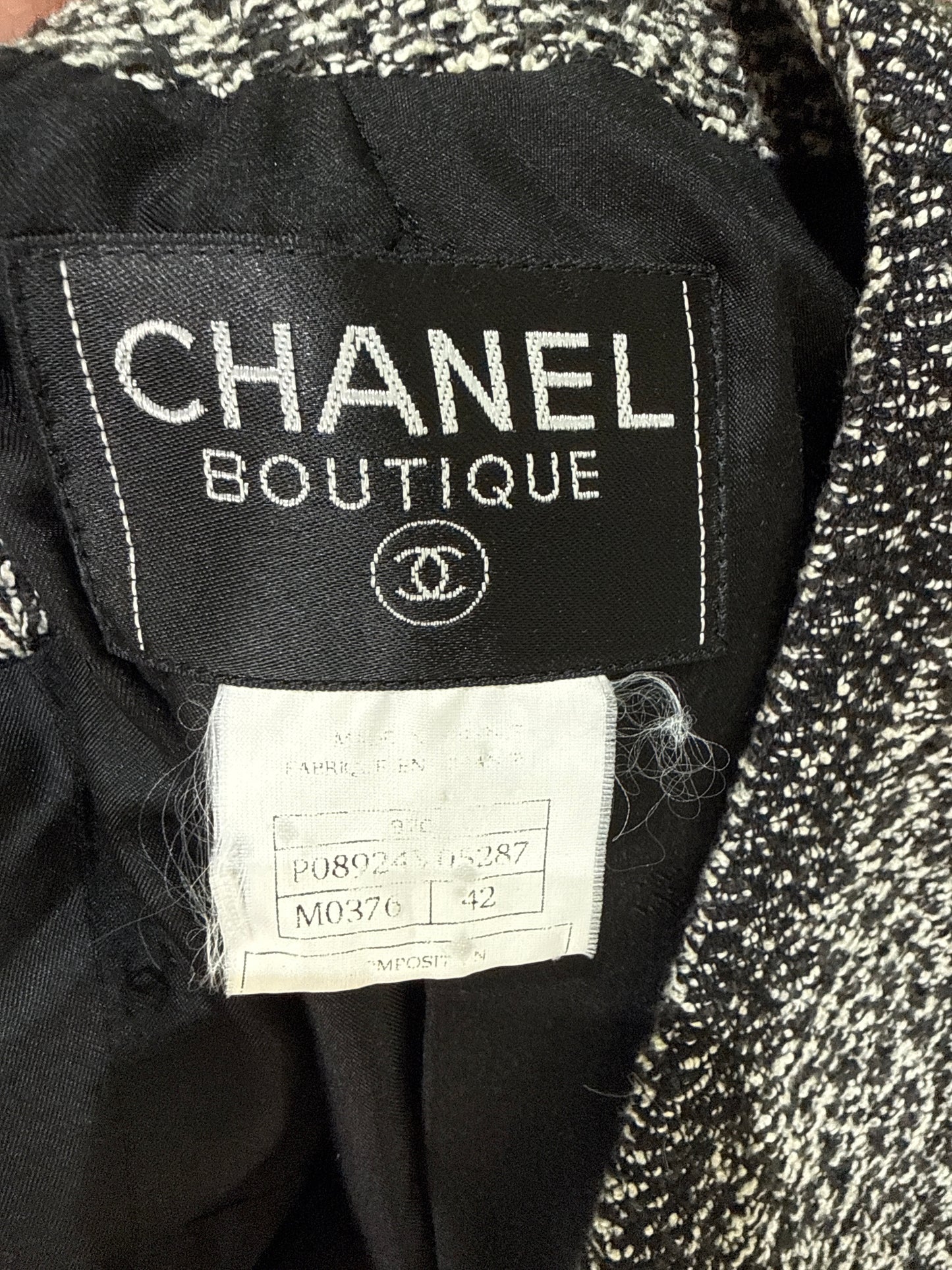 Chanel Boutique Tweed Jacket – Spring 2008 Collection (Size 10, Made in France)