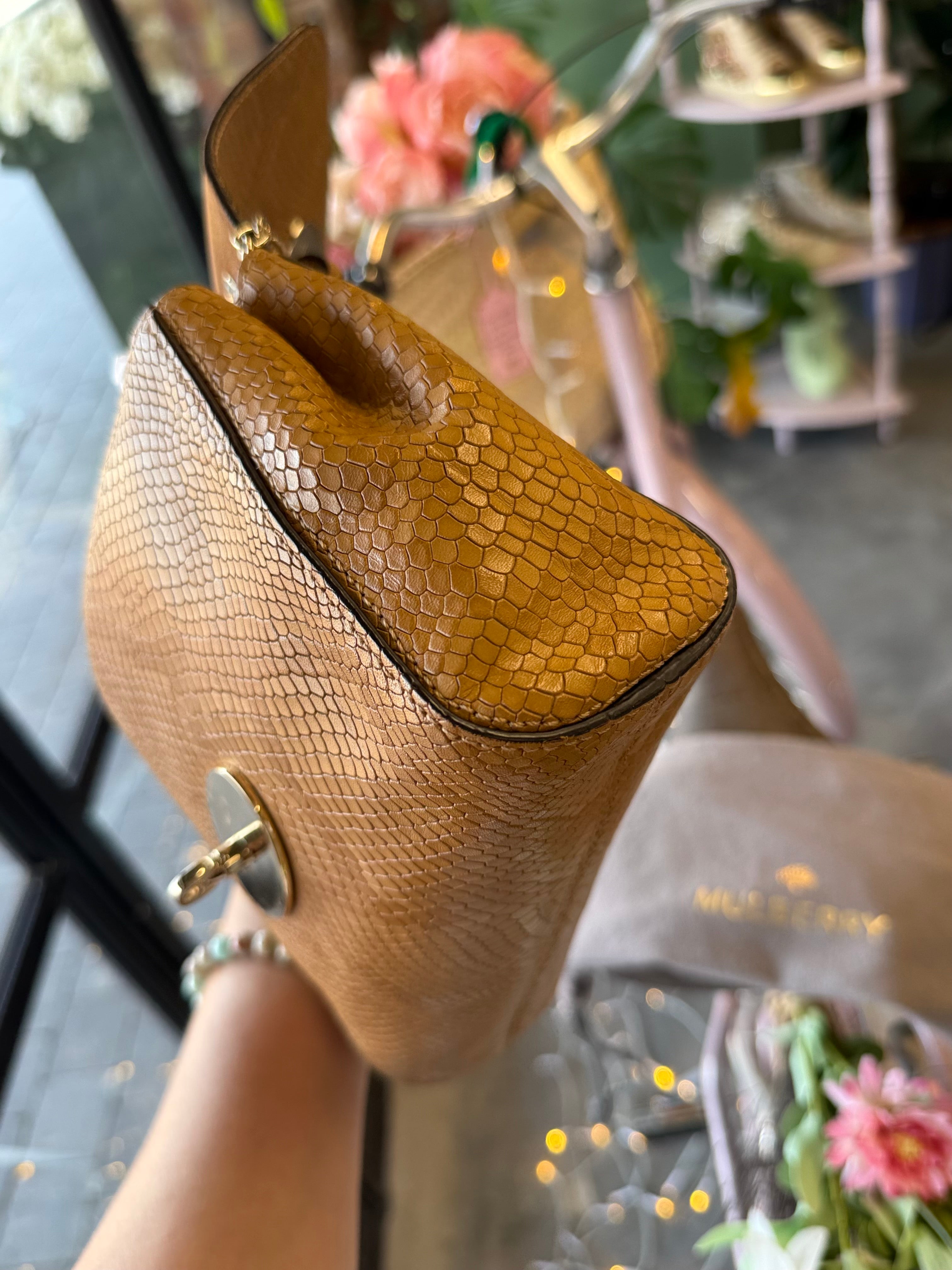Mulberry Lily Small - caramel