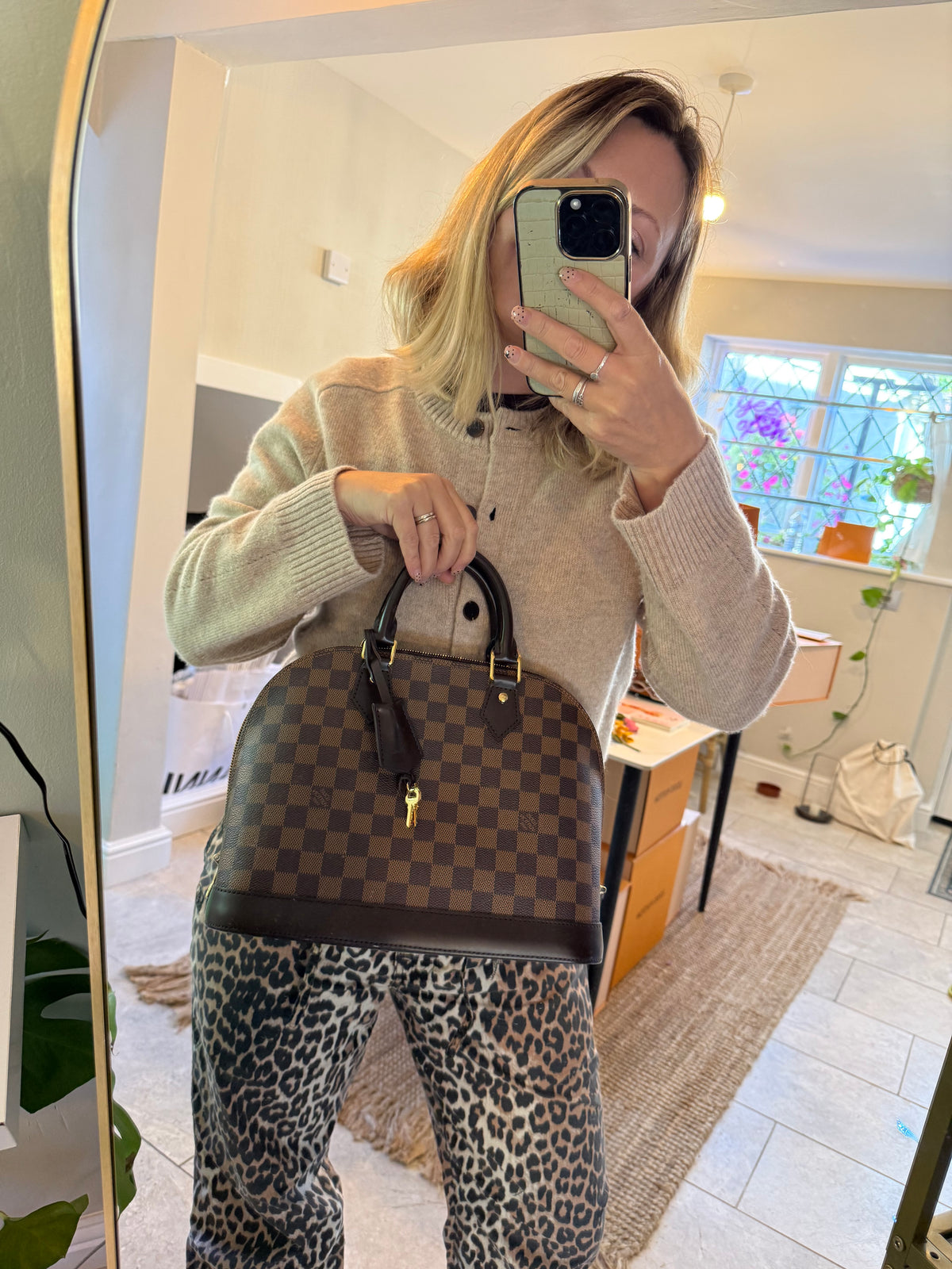 Louis Vuitton Alma PM
