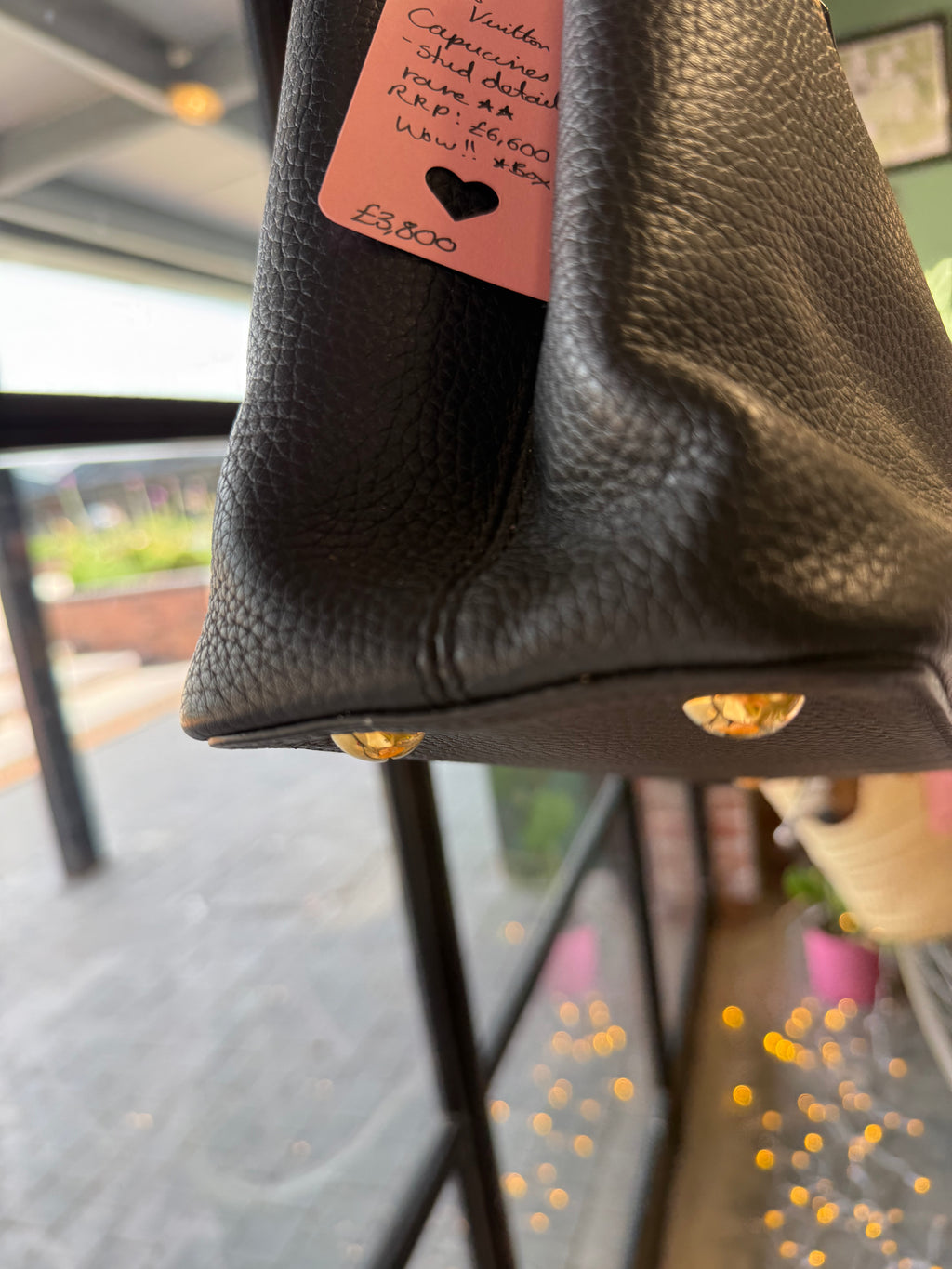 Louis Vuitton Capucines MM Stud