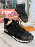 Louis Vuitton Runaway Trainer uk38.5