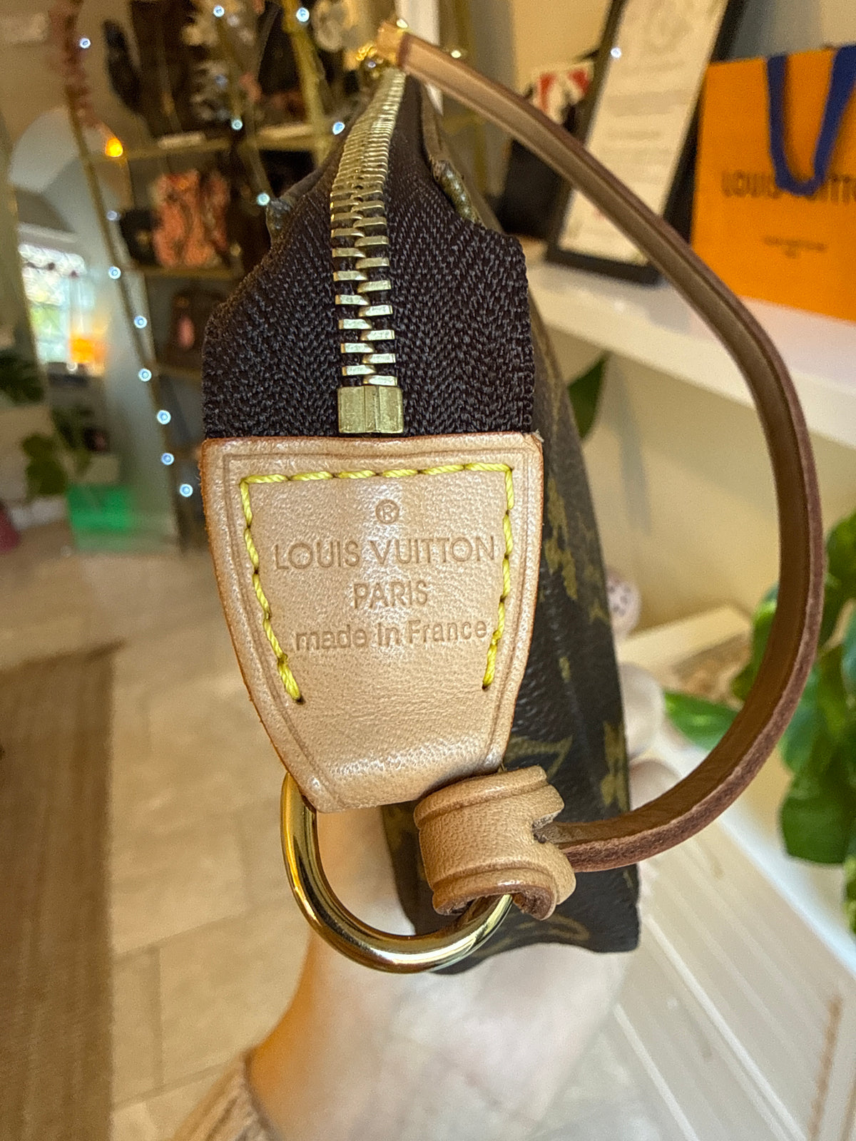 Louis Vuitton Pochette